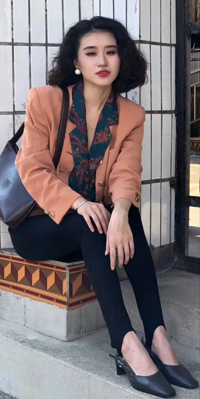 80年代流行的健美裤,你穿过吗?