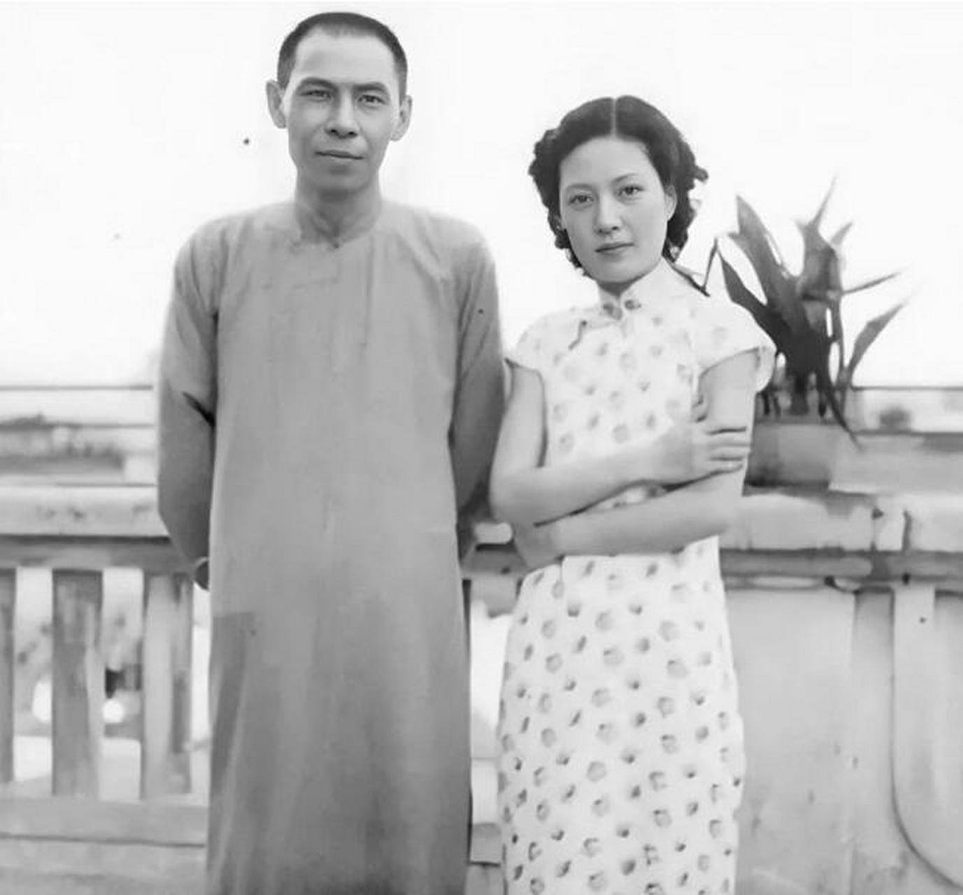 1937年,孟小冬与闺蜜姚玉兰叙旧,夜晚两人同床而睡!