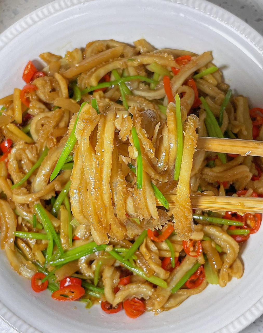 这道酸萝卜炒牛肚你能下几碗饭?