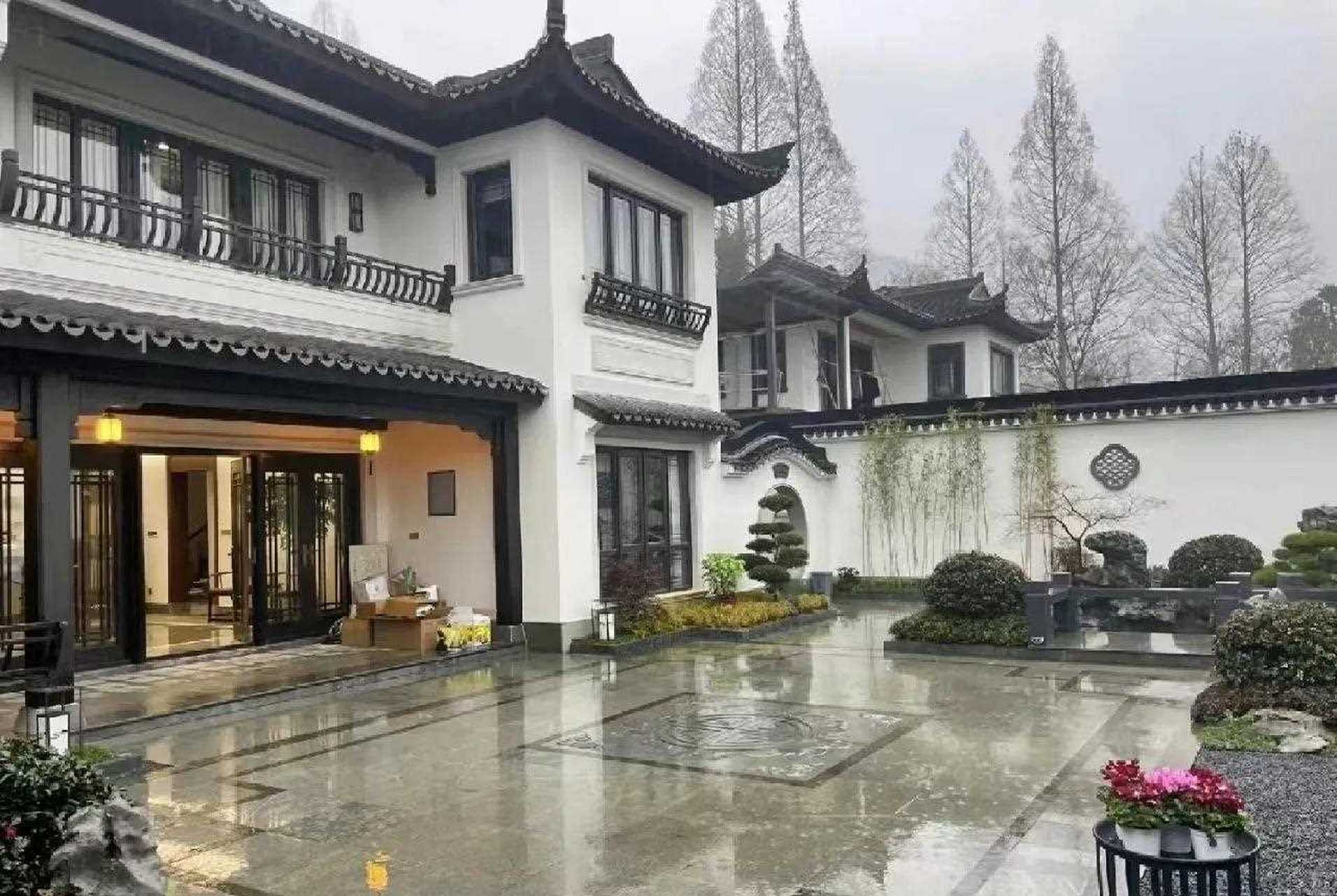 自建别墅庭院图片