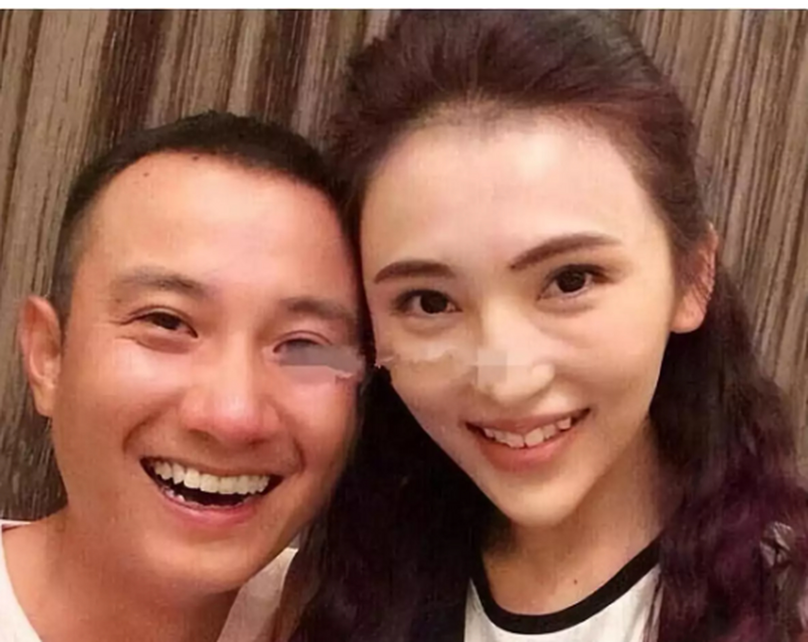 文章新女友正脸照曝光!离婚4年口碑疑逆转,前妻却"名节不保"