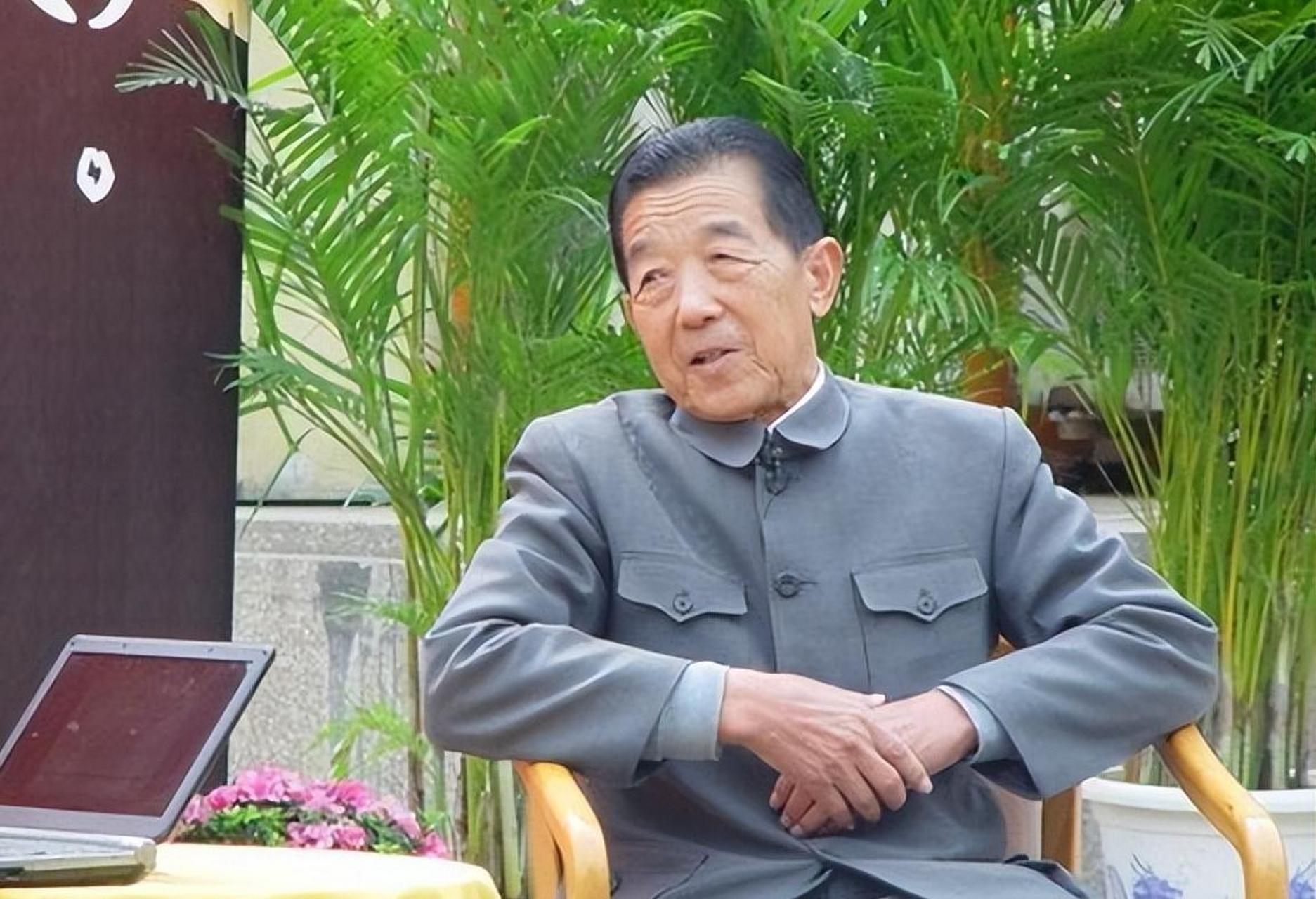 1989年,"灭鼠大王"邱满囤一次性灭鼠35万只,有人愿出高价收购,遭到