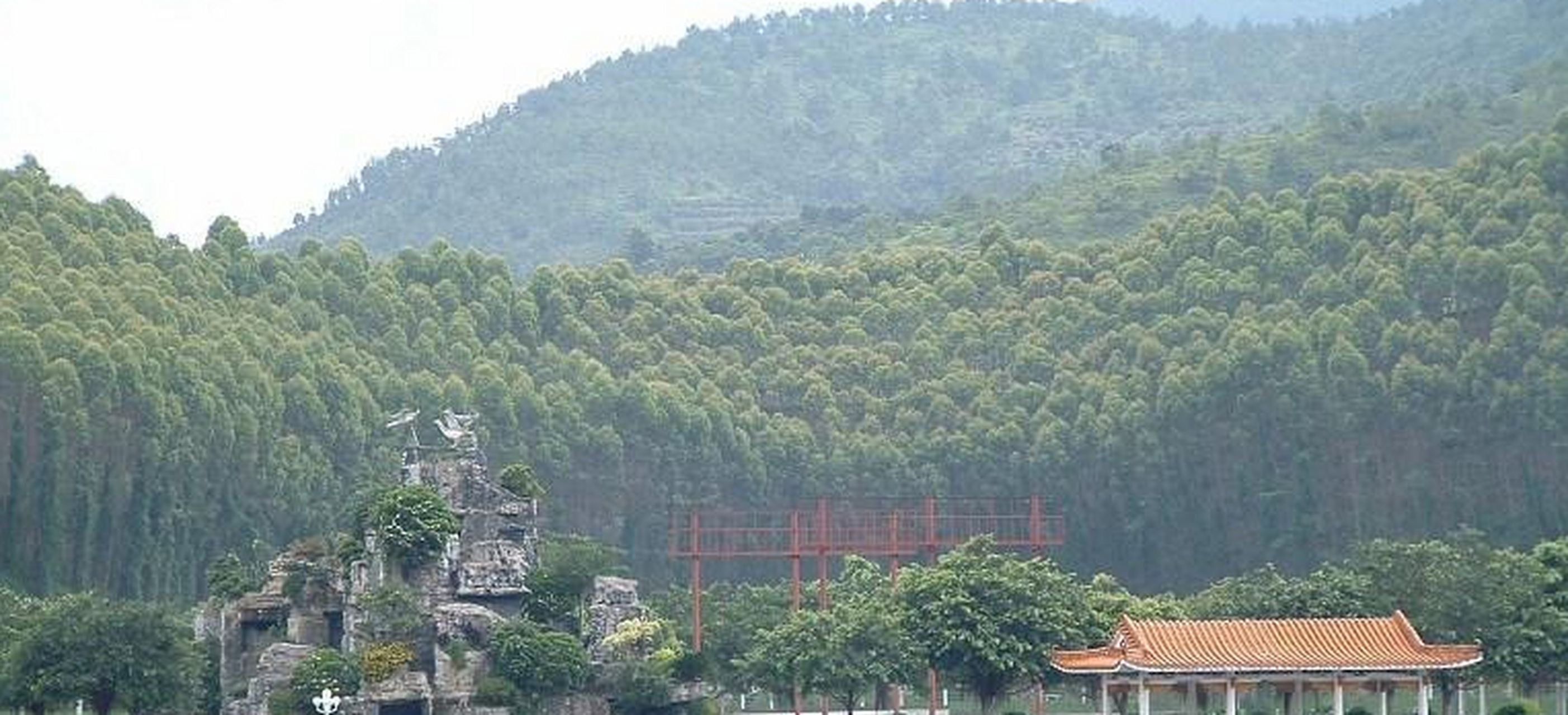 雁鸣湖风景区图片