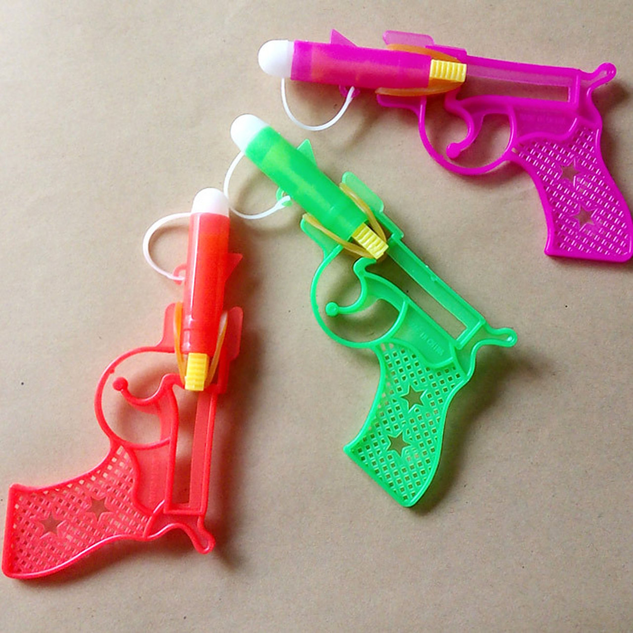 玩具是童年的伙伴,是陪伴我们成长的好朋友.