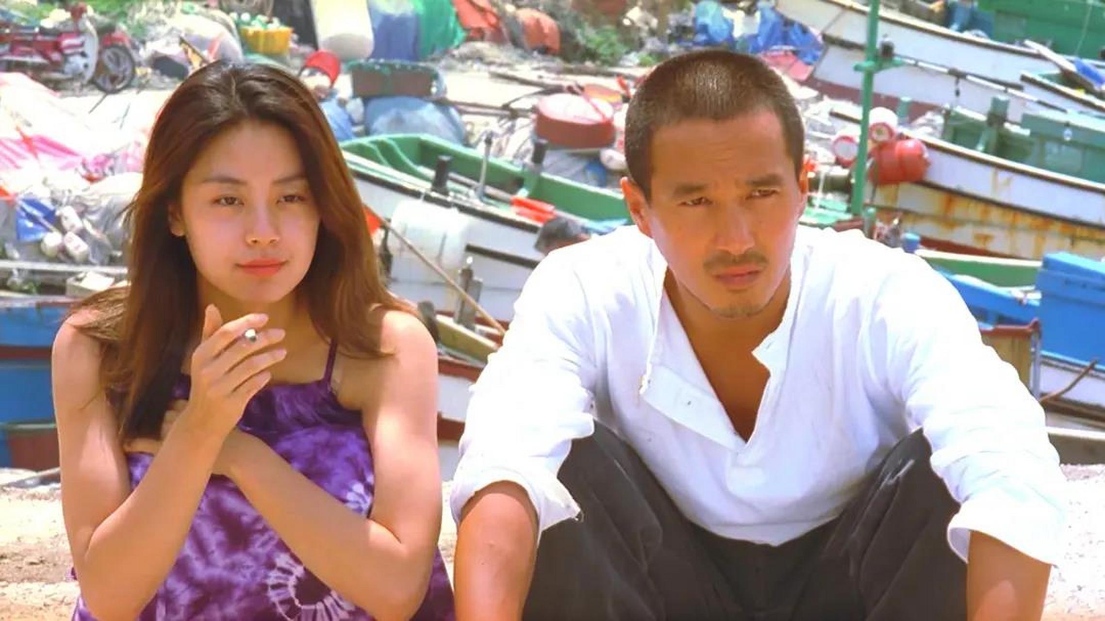 有人说,金基德的主角都是无声的,在《空房间》中的在熙也许是习惯了