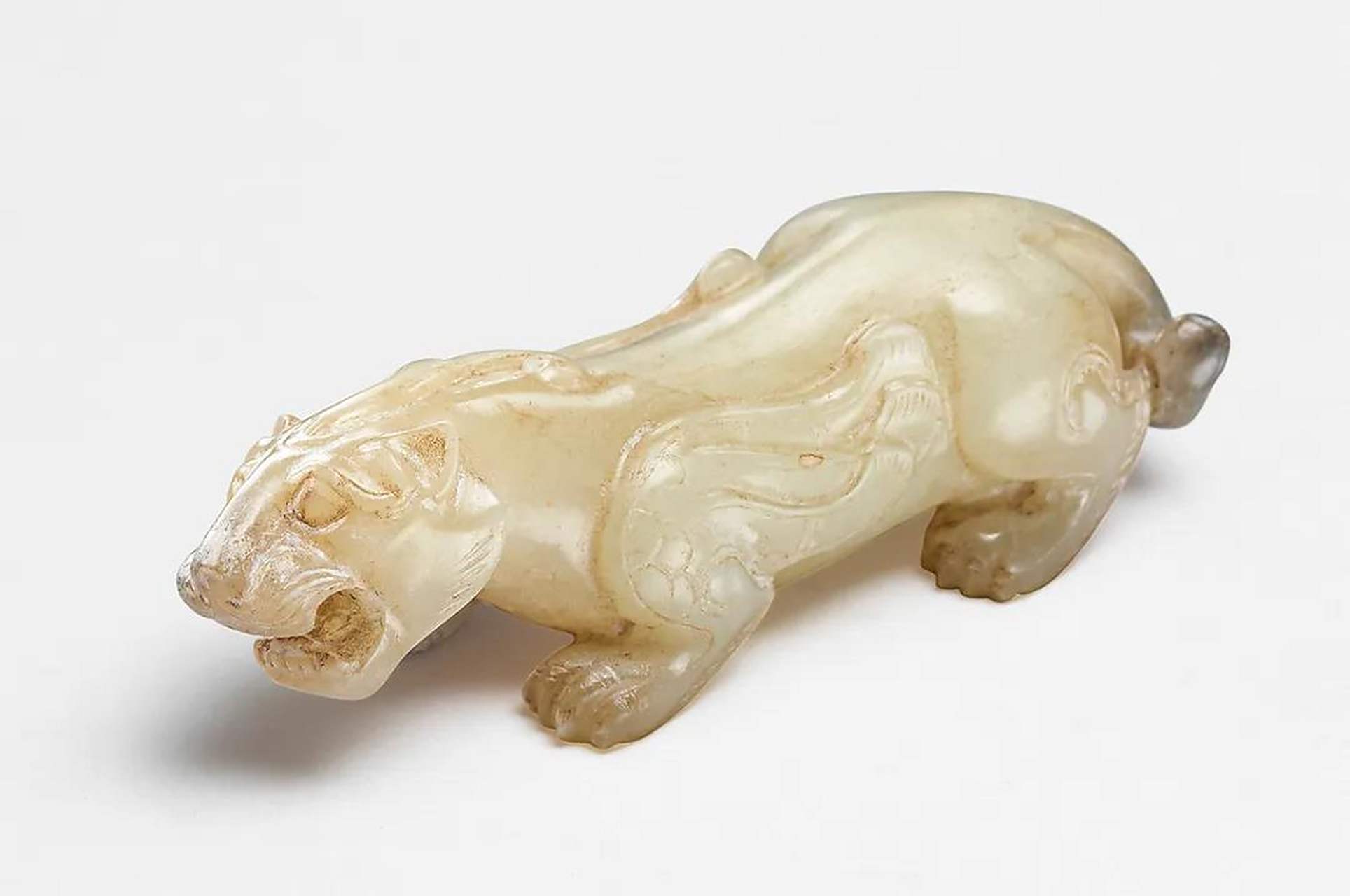 玉器# #鉴定# "桃拔",三国魏孟康曰:"桃拔,一名符拔,似鹿,长尾,一角