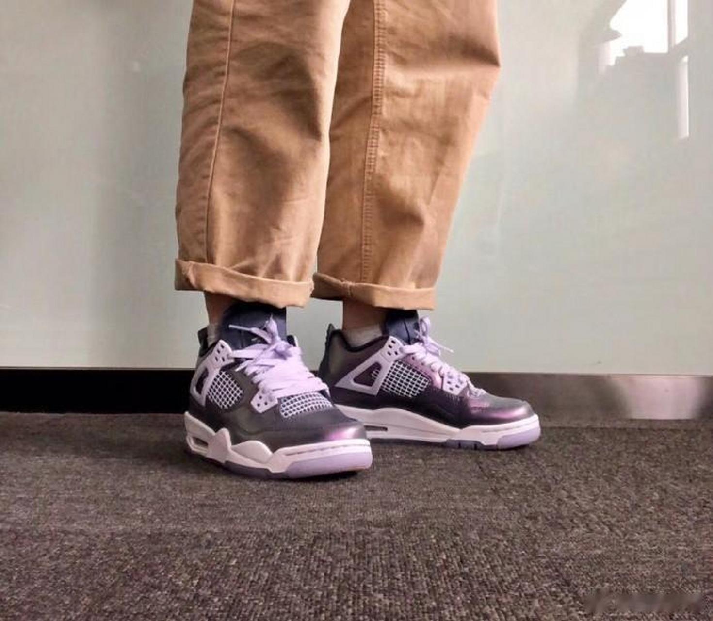 aj4乔丹飞人上脚 #潮鞋##球鞋很潮##穿搭