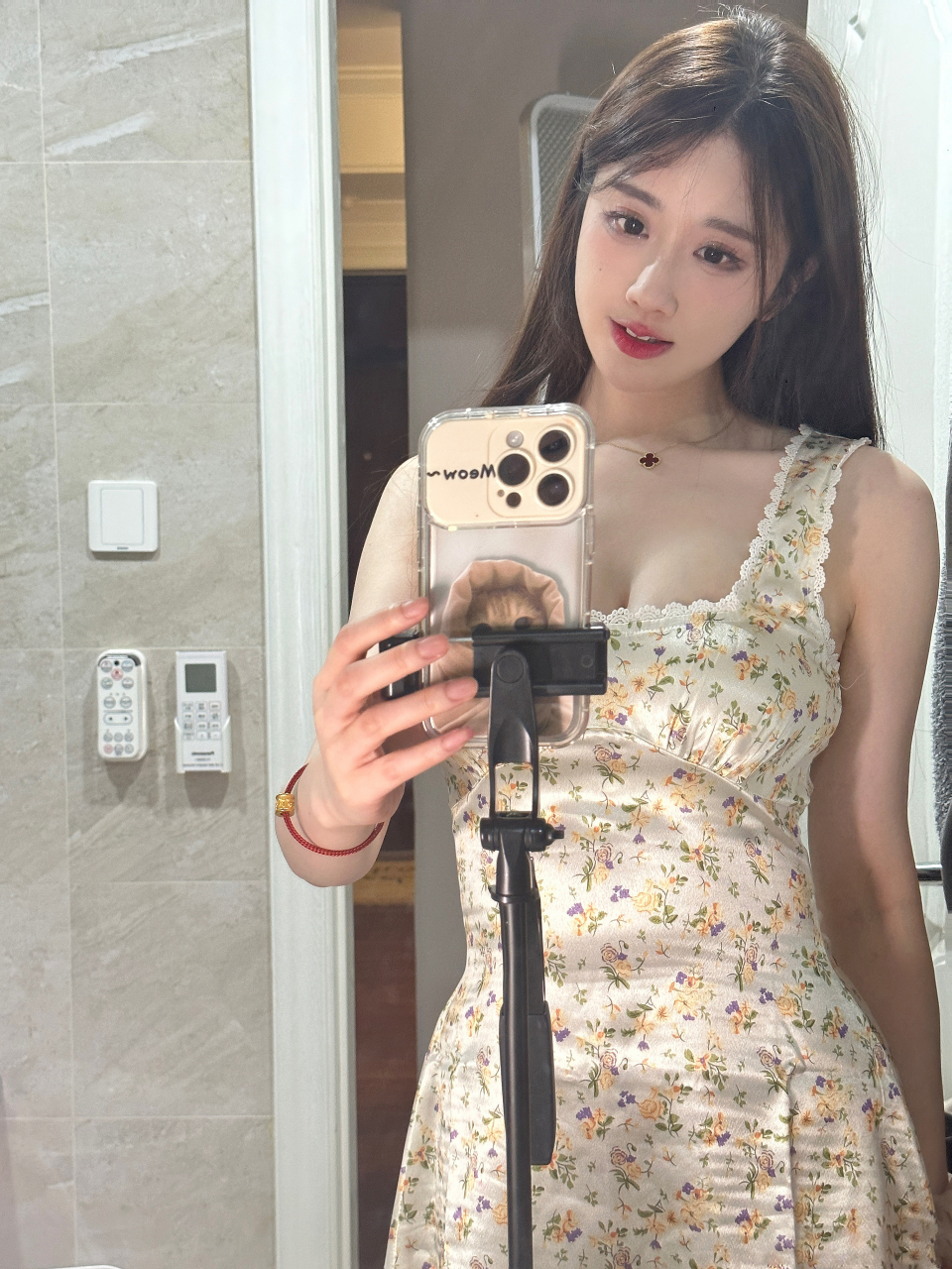 轩子巨二兔,今日元气满满.