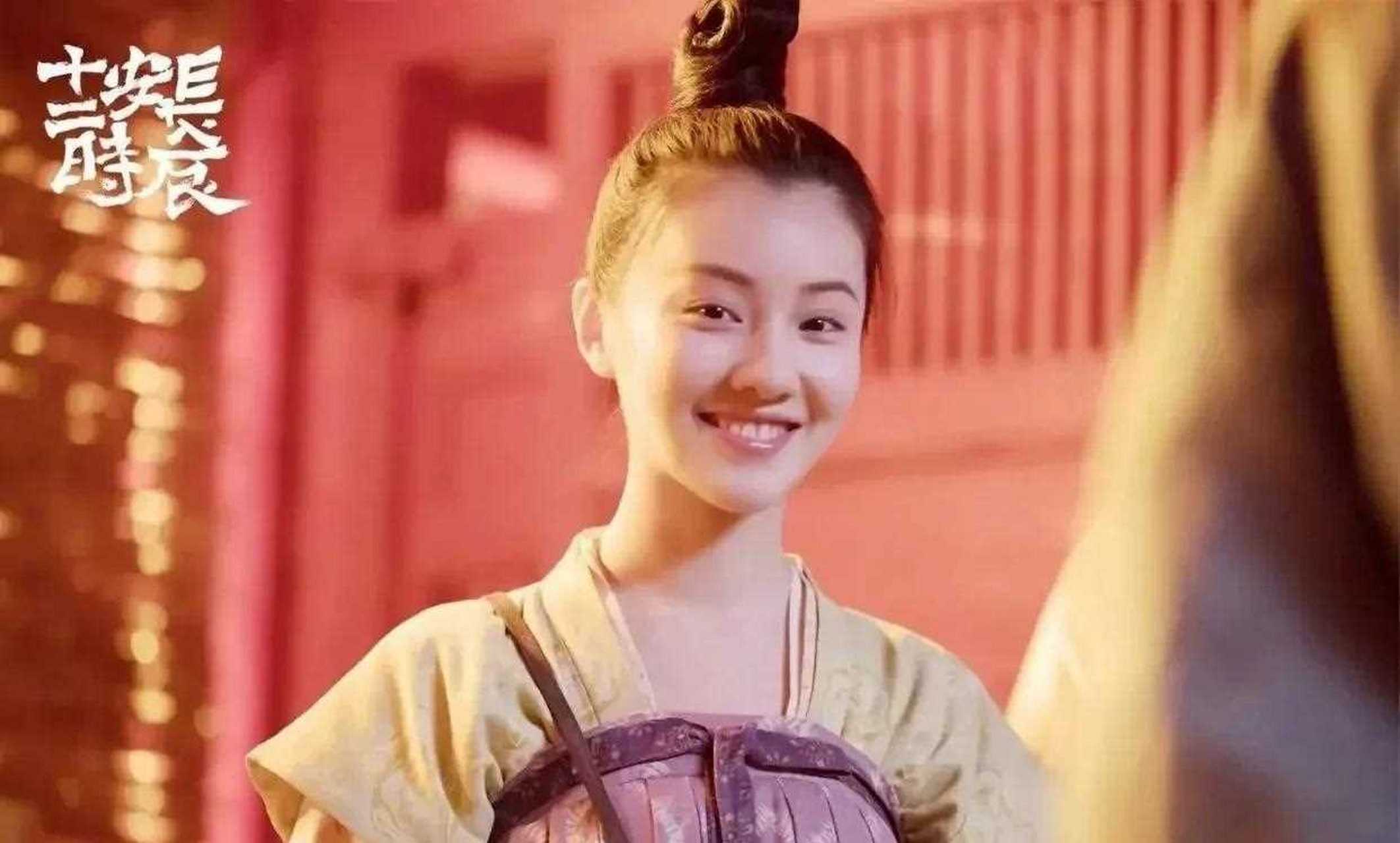 《平凡的荣耀》中的幼儿园老师李诗妍,戏份不多来头不小,她参演的剧你