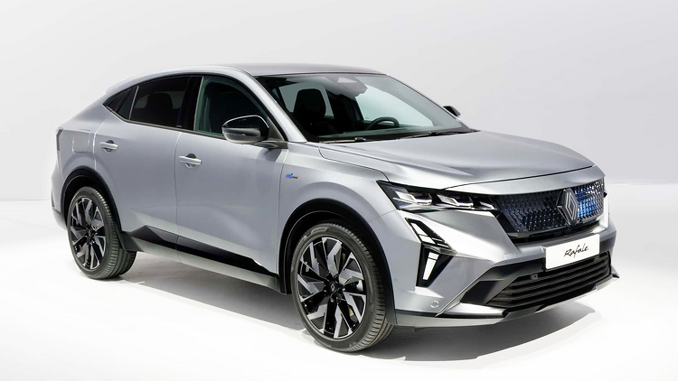 近日,雷诺rafale正式发布,新车是雷诺的全新产品,定位轿跑suv,主打