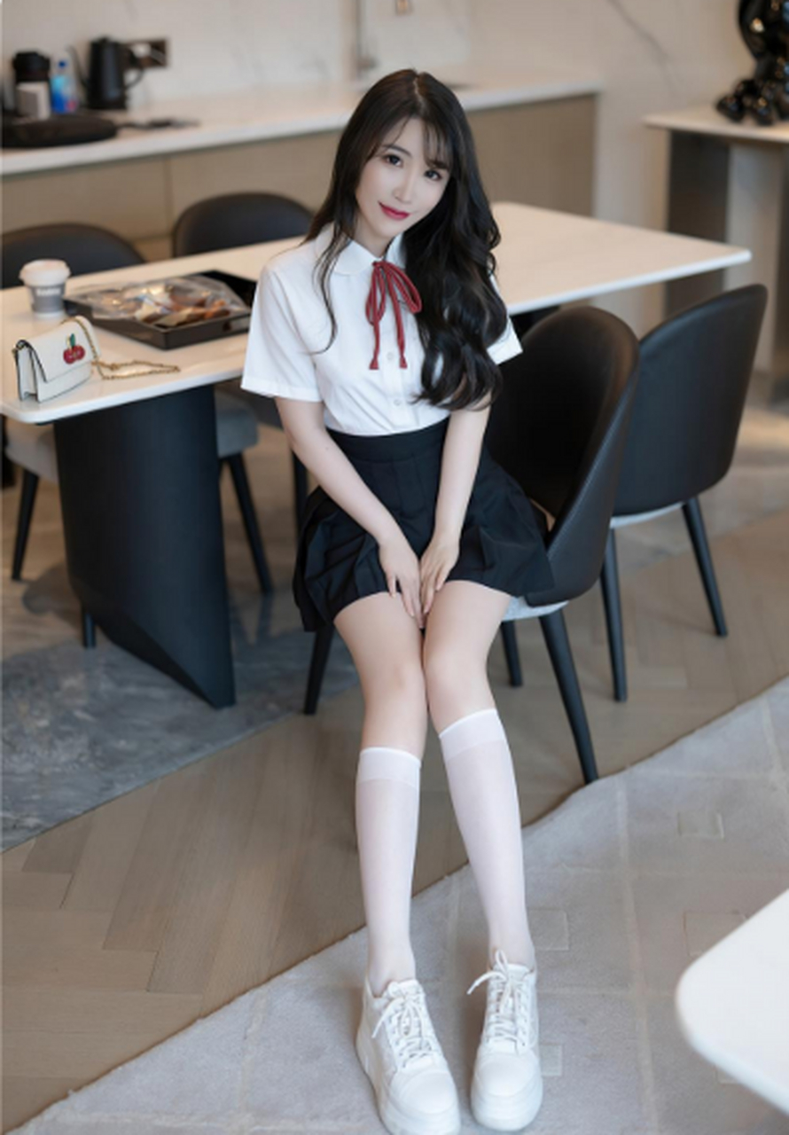 清纯唯美的大学生妹妹