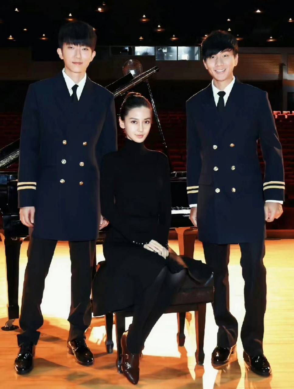 林俊杰回复angelababy#baby晒了一段去看林俊杰演唱会的视频,配文:"9