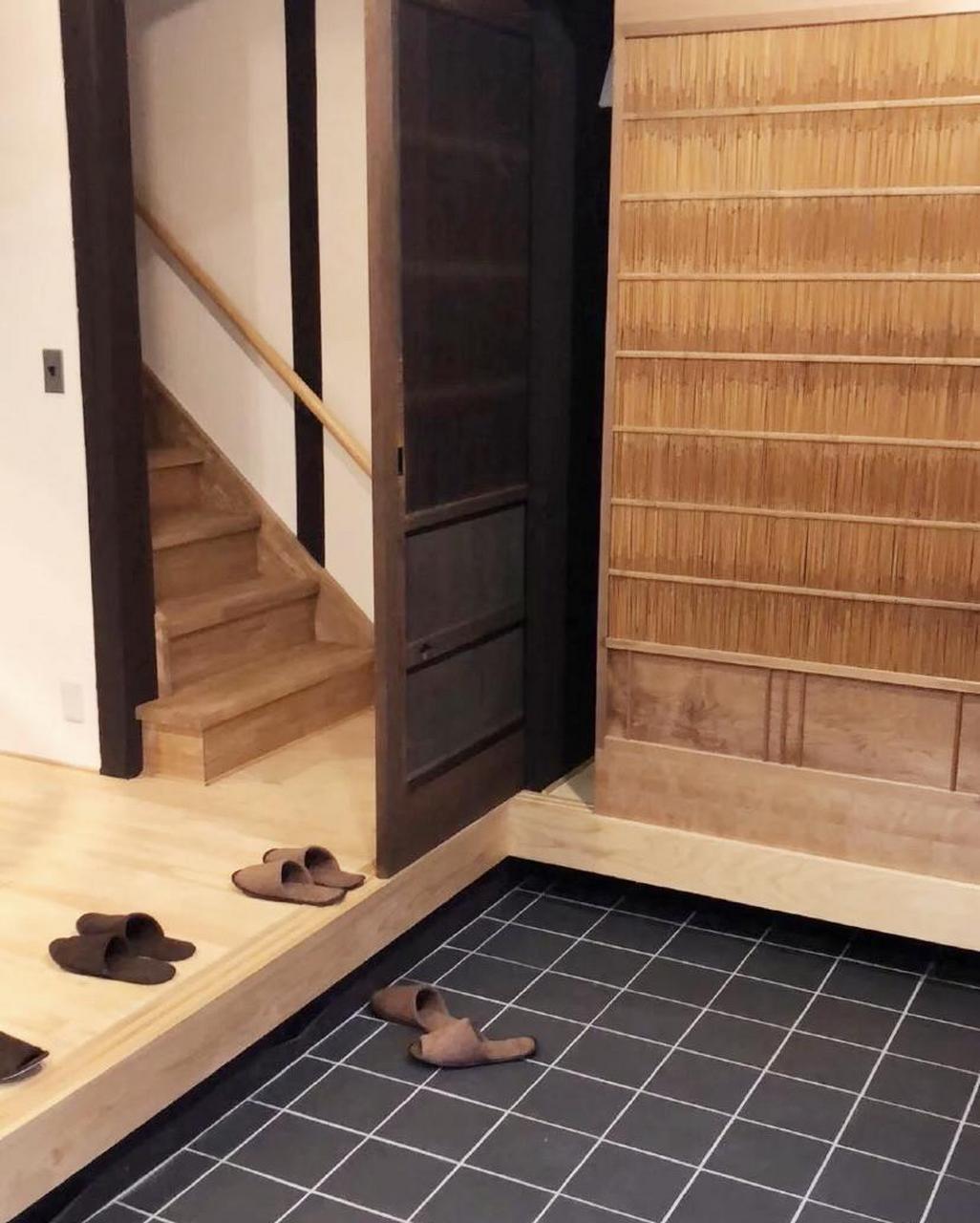 下沉式的玄关 特别喜欢日式的进门玄关这里,也一直想设计这种的风格