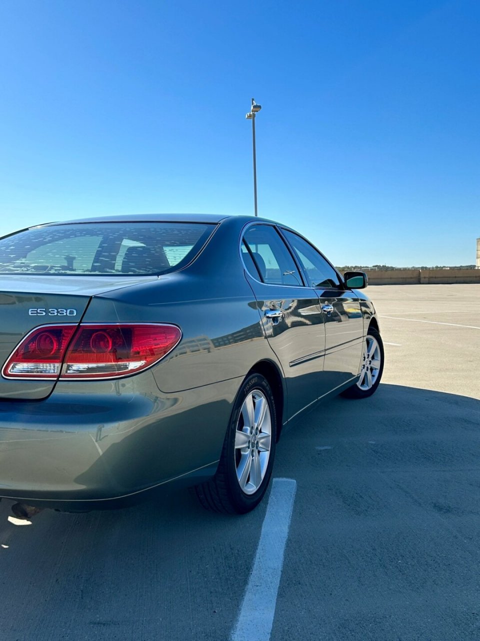 5600刀收雷克萨斯es  近日,我协助父母选购了一台2005年产,里程数达14
