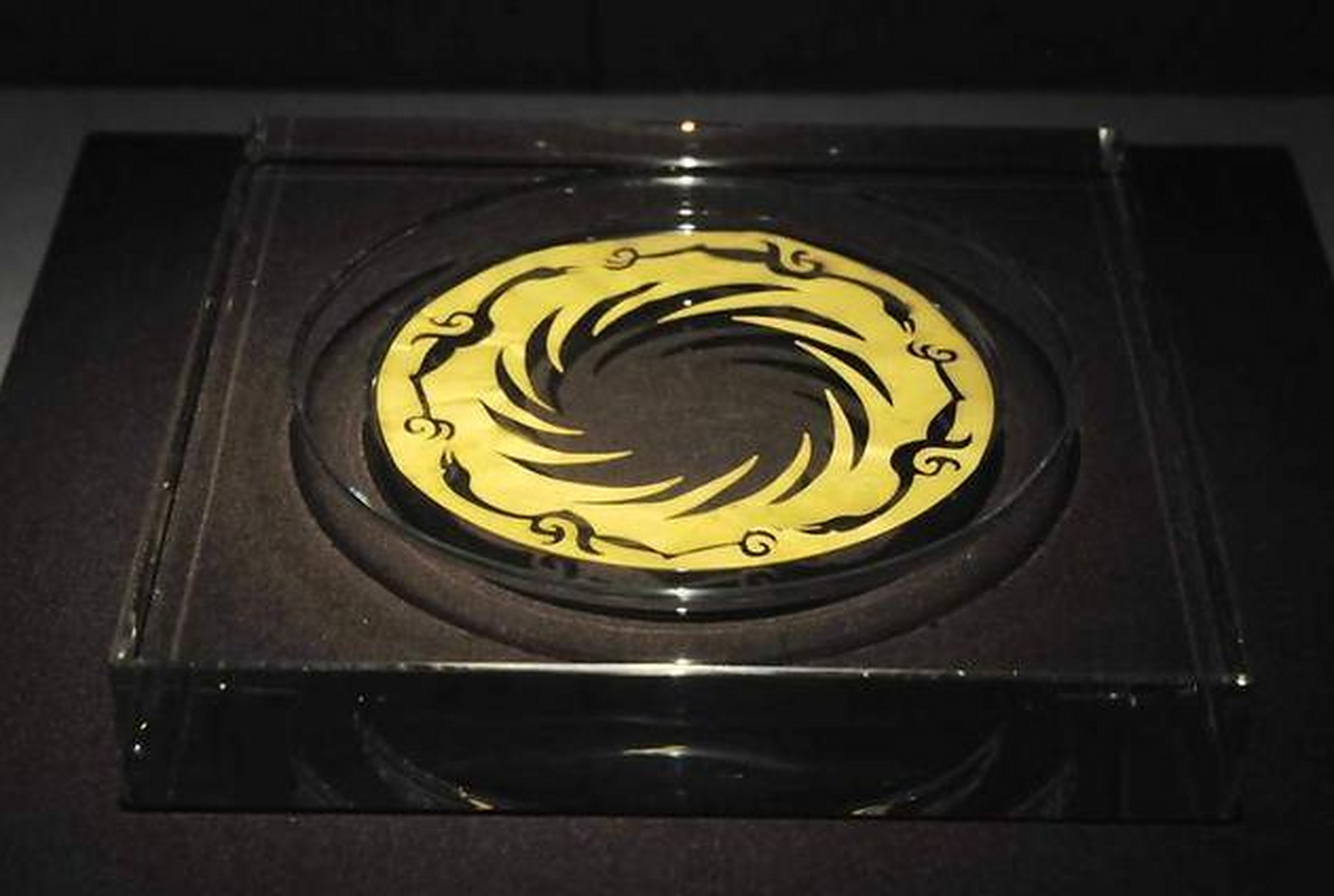 镇国之宝# 太阳神鸟金饰