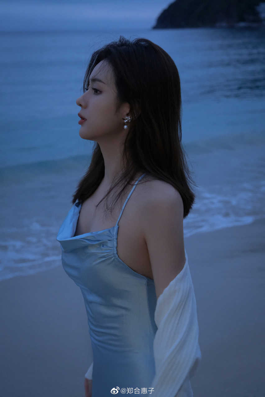 演员郑合惠子,代表作《皮囊之下》《夏至未至》《鲜肉老师》