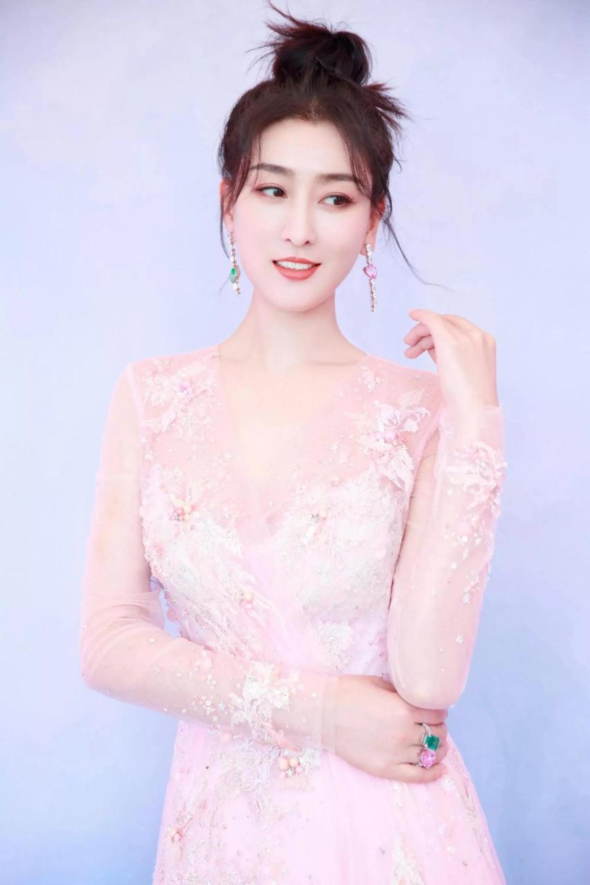 漂亮的马苏,大美腿真美