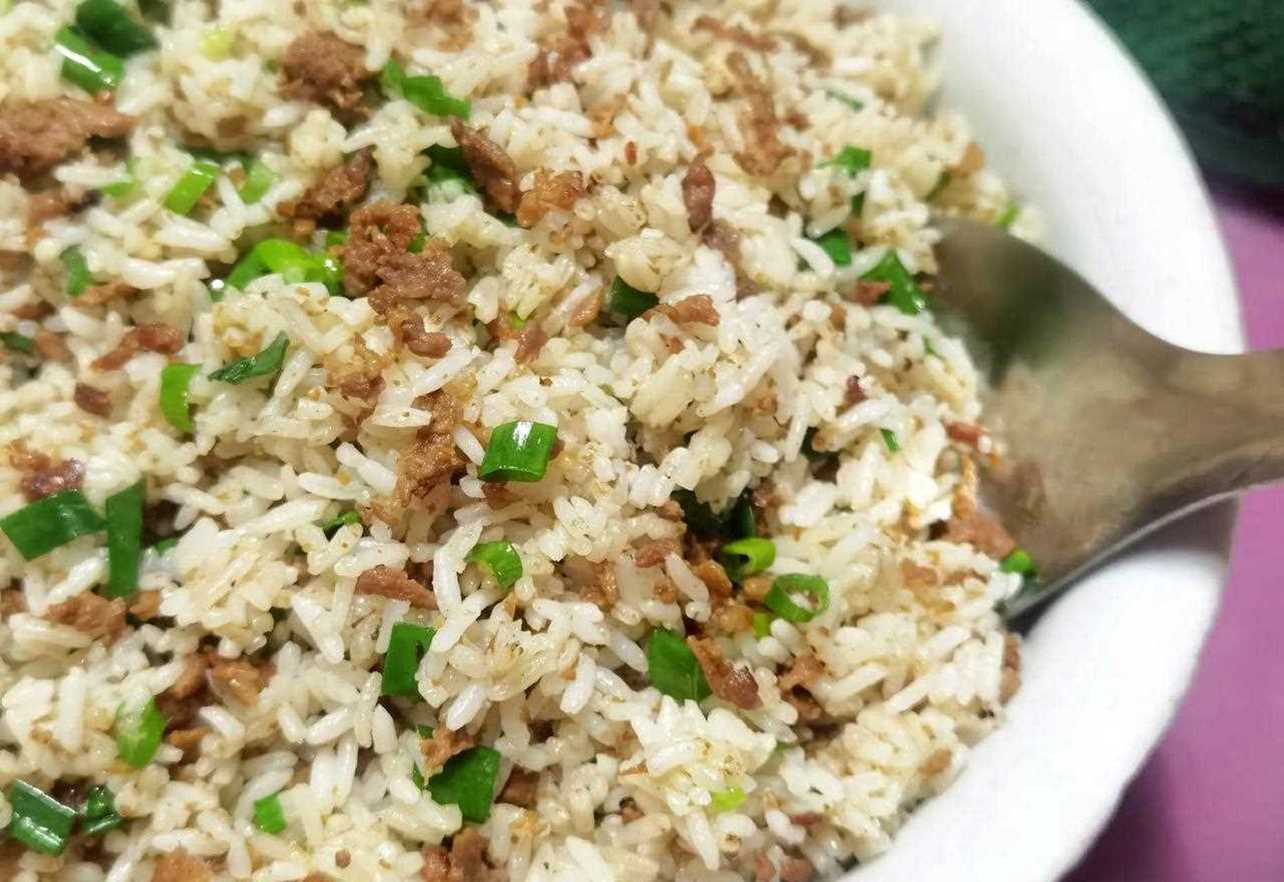 乡村觅食—白沙鹅乸饭 白沙鹅乸饭应该算是阳江的一张美食名片了,其实