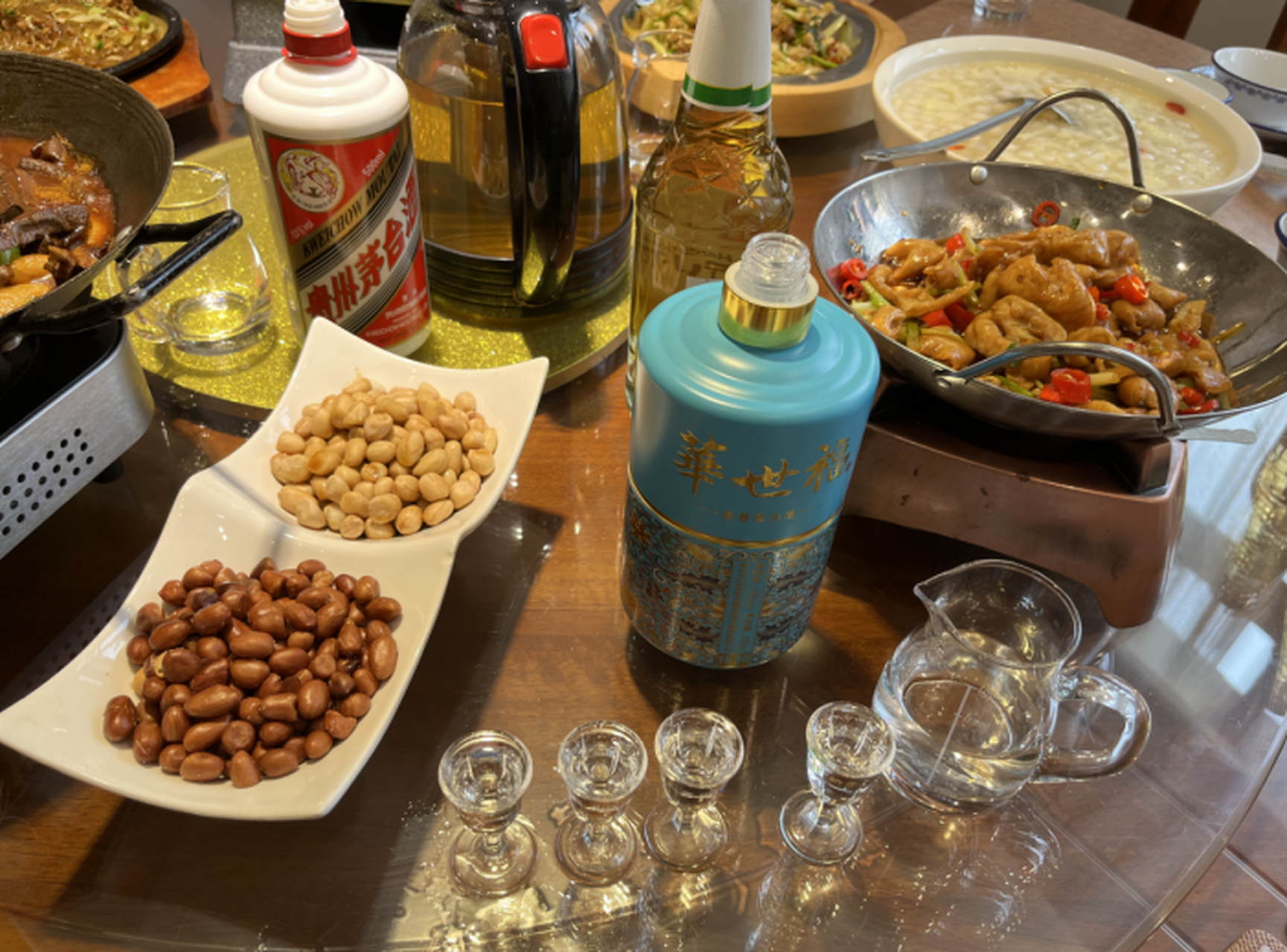 除了茅台之外,饭桌上公认开瓶率最高的4款白酒,看你都喝过几个?