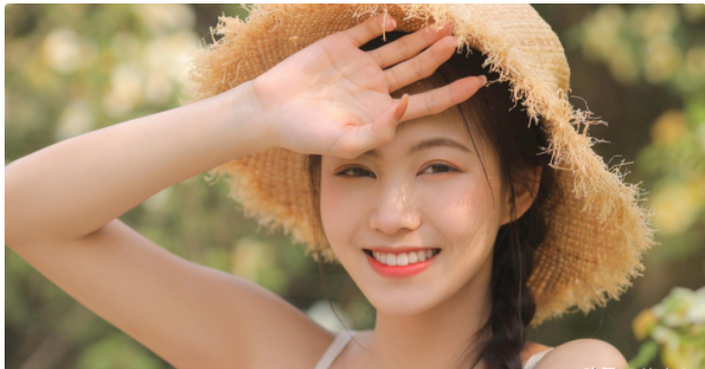 新来漂亮女邻居,和我的一段孽缘  记得那天阴雨蒙蒙,但心里是晴空敞亮