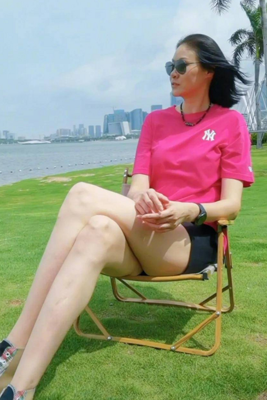 最近著名女篮选手隋菲菲在世界杯上拿到了亚军,让全民关注了一个平台