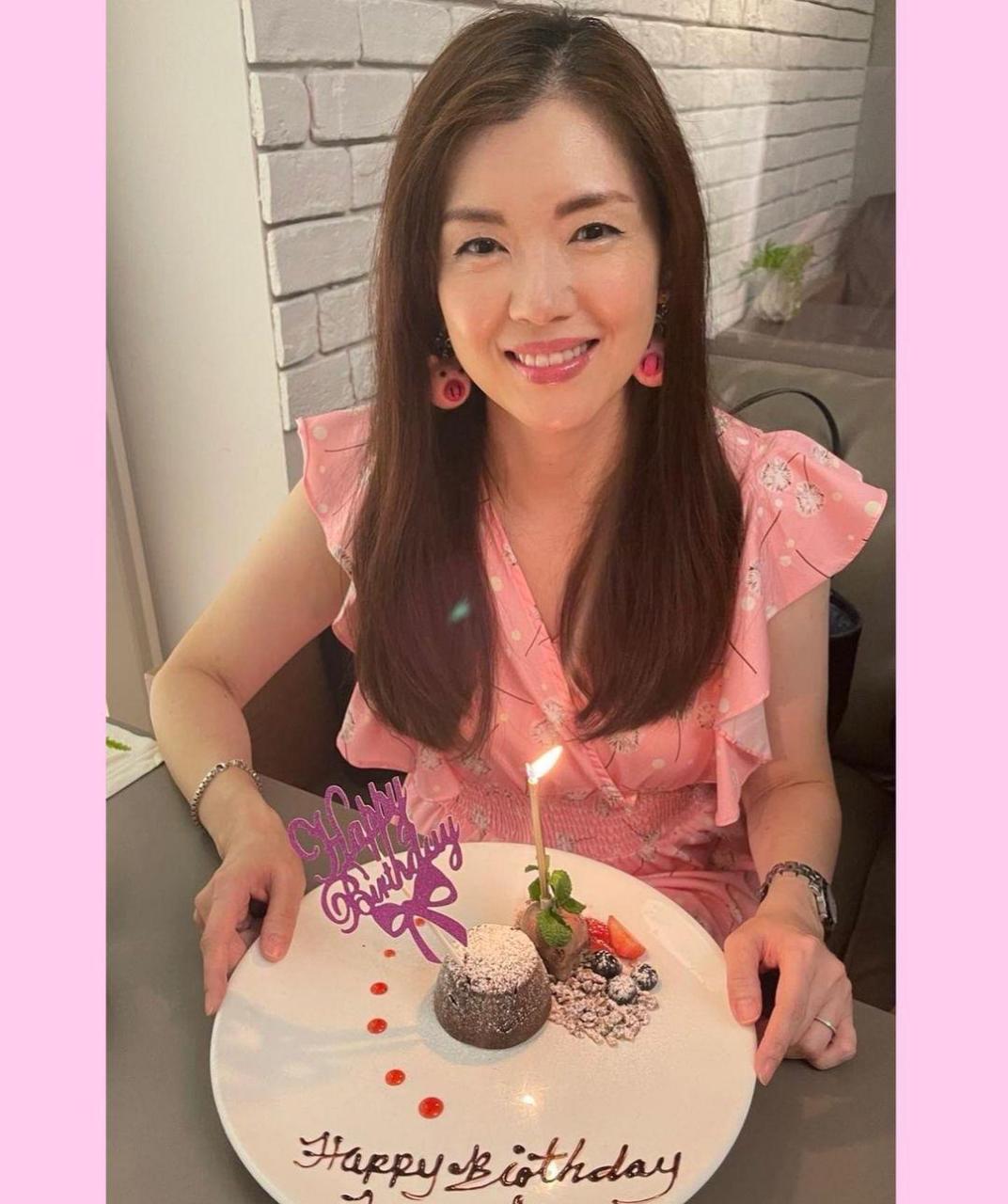 前tvb儿童节目主持人张洁莲近照,她今年已经45岁