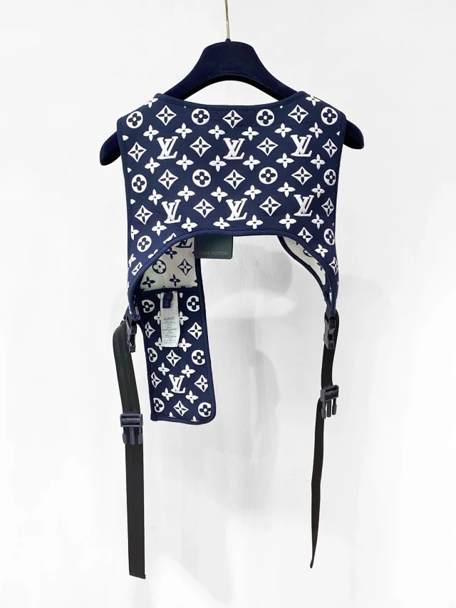 lv时尚战术马甲