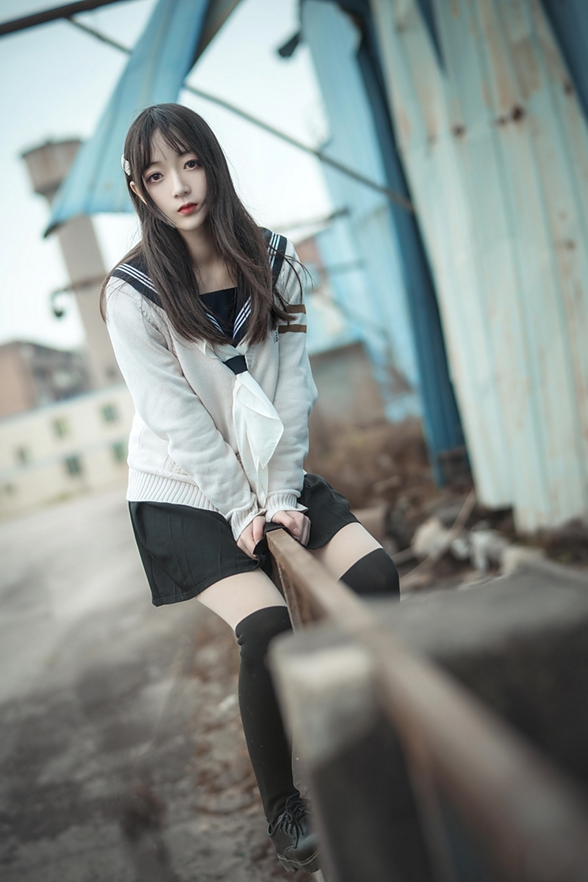 治愈系  美腿 学姐