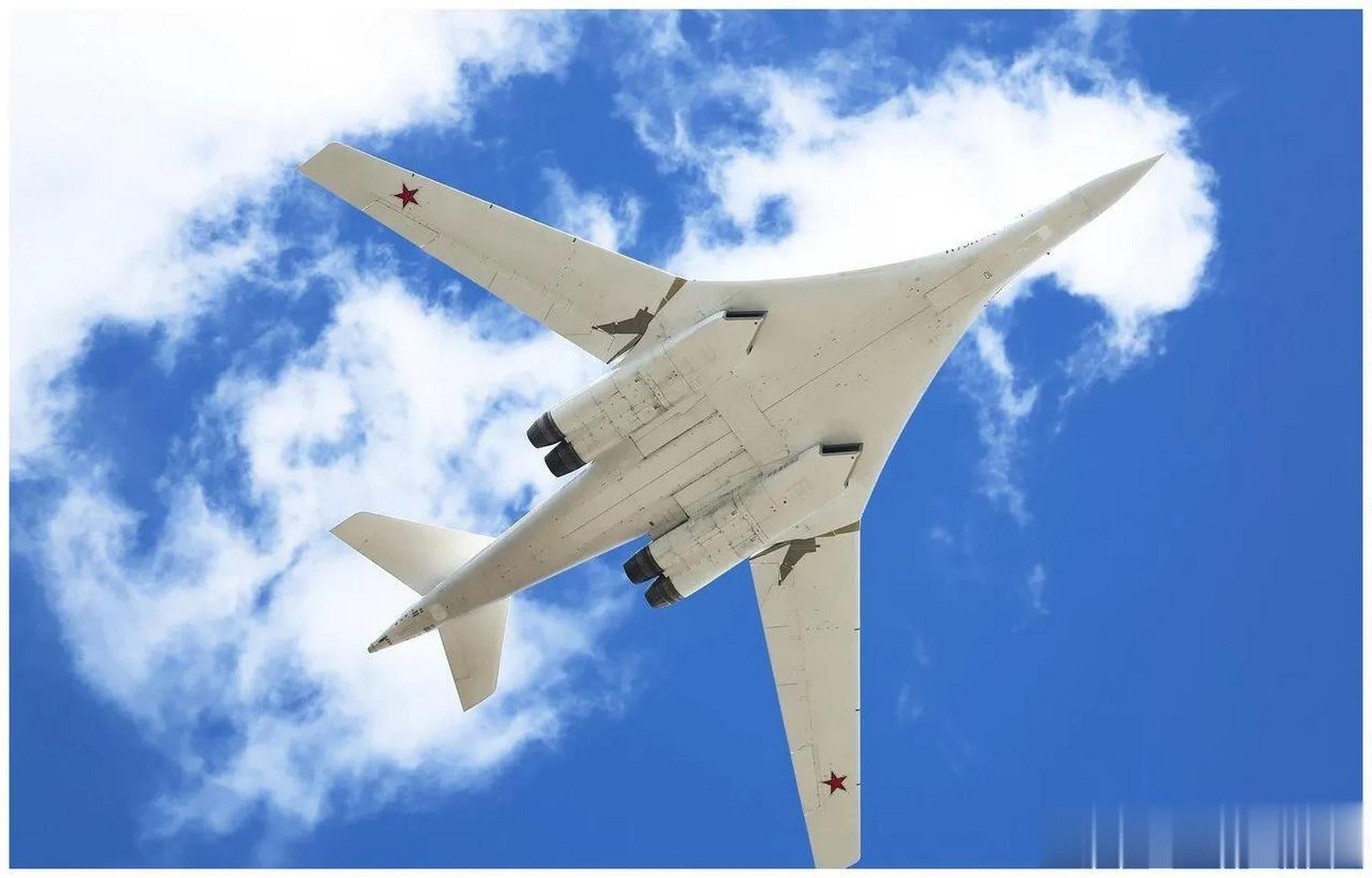 世界最美轰炸机,没有之一! 白天鹅轰炸机