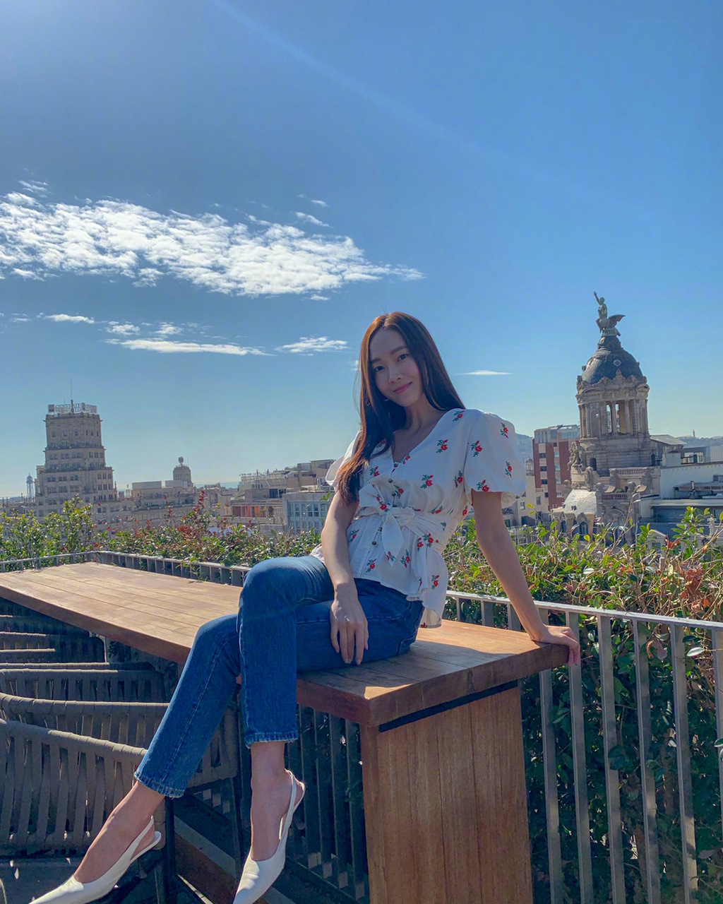 旅行穿搭9094 jessica郑秀妍日常私服穿搭分享 jessica在西班牙