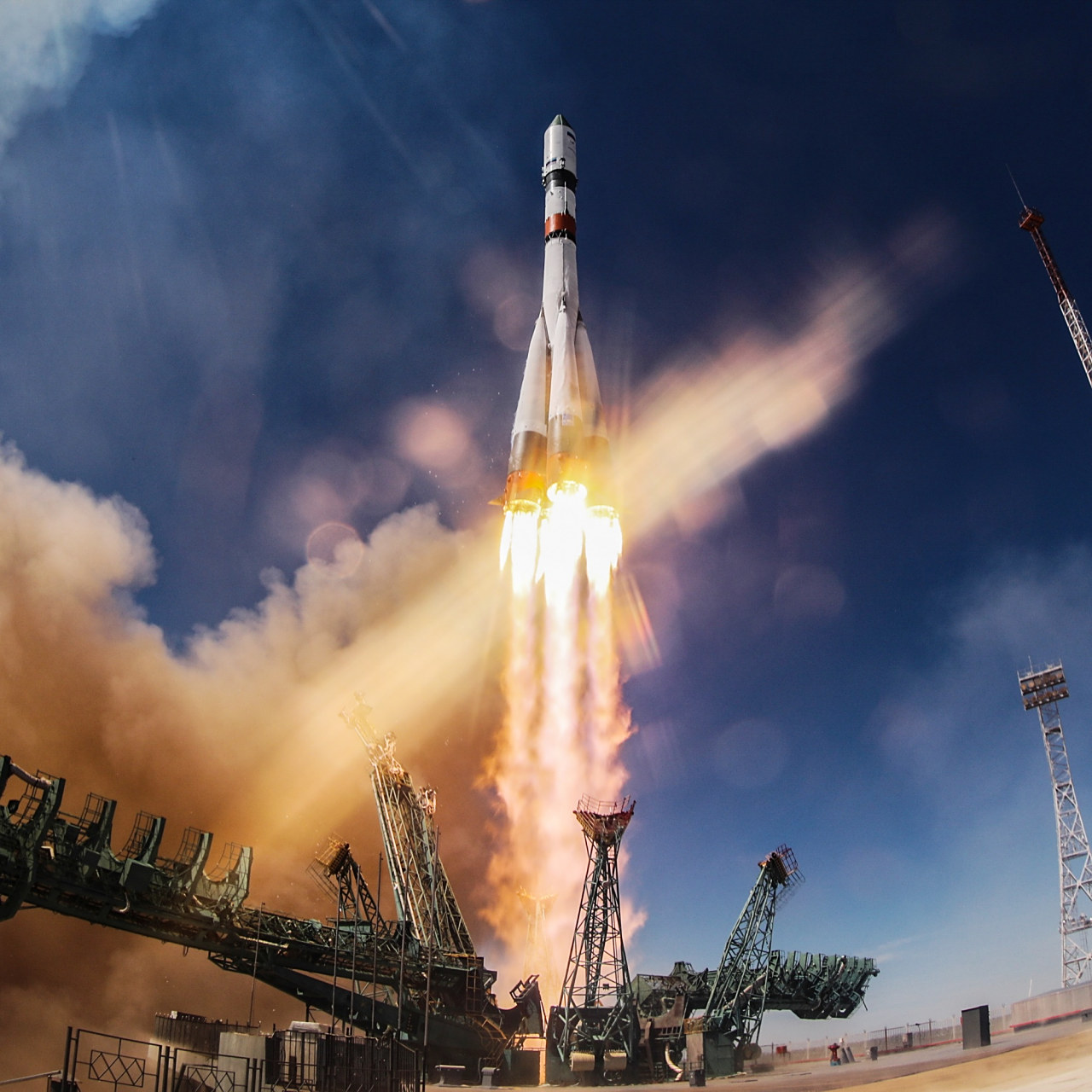 俄联盟号火箭搭载「进步 ms