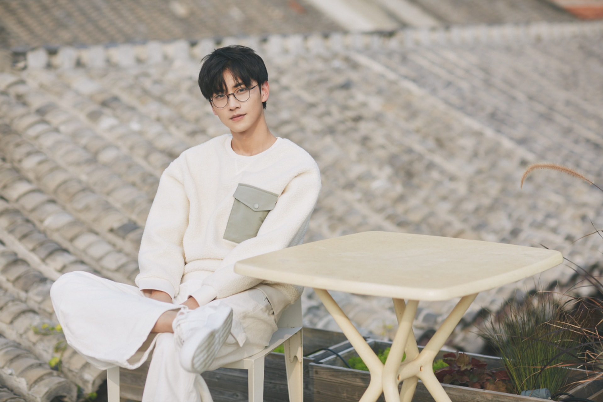 抽烟怎么了,我只想说别那么大敌意#陈鑫海# 会继续支持的