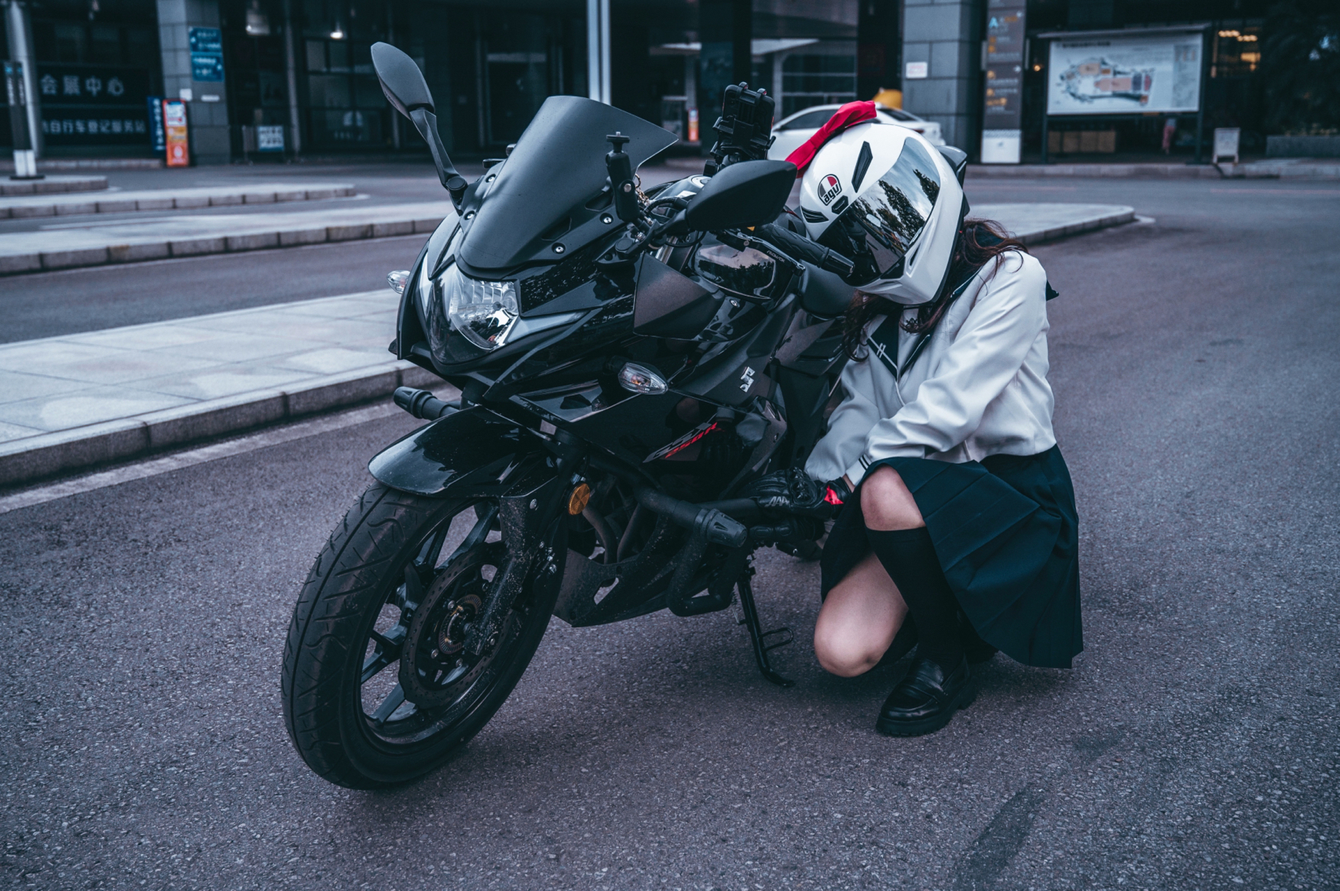 机车配jk 当暗黑风遇上哑光黑铃木gsx250r 1.