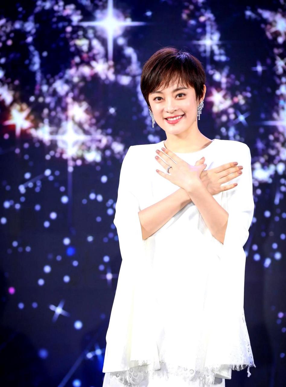 孙俪最近换了个新发型,真的好美啊!