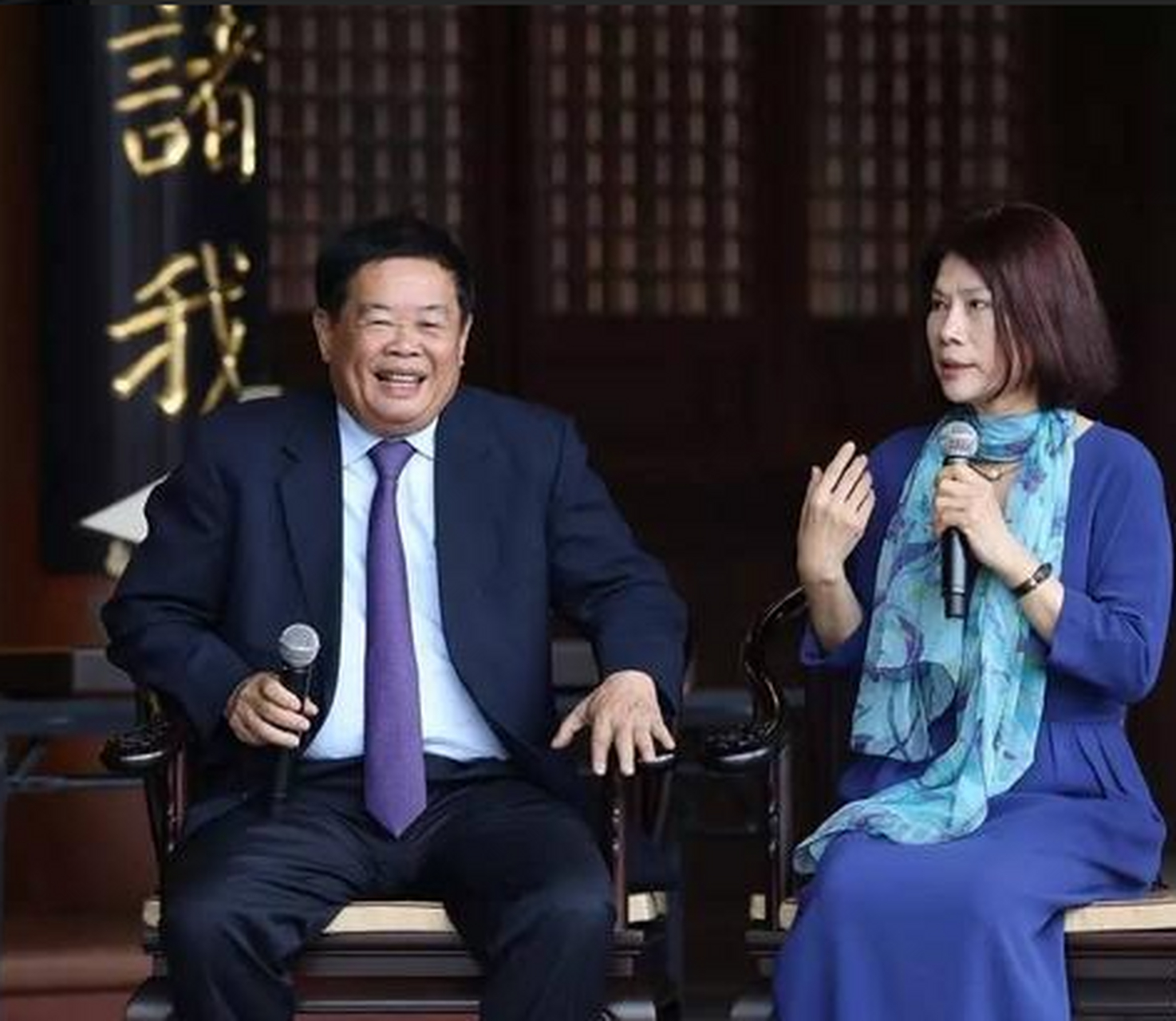 曹德旺和董明珠两个"大佬",都担心过中国制造业的发展,觉得现在的年轻