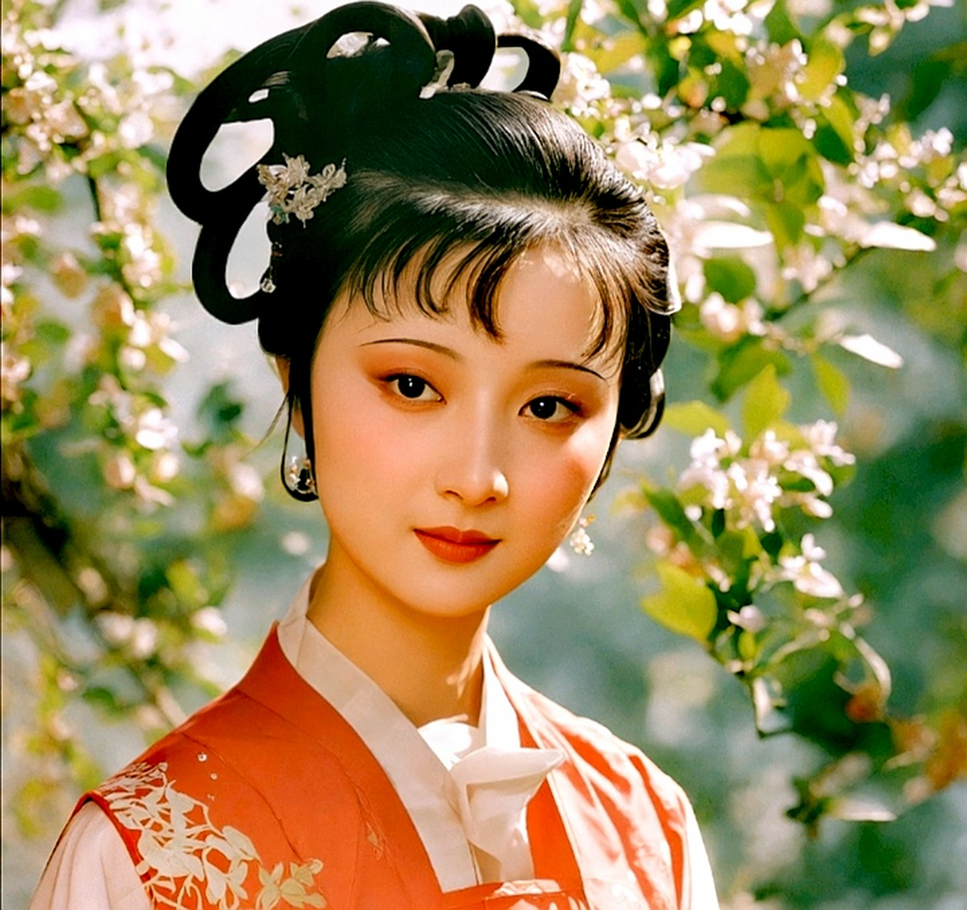 陈晓旭扮演的林黛玉家喻户晓,但我认为林黛玉的形象不应该固化为