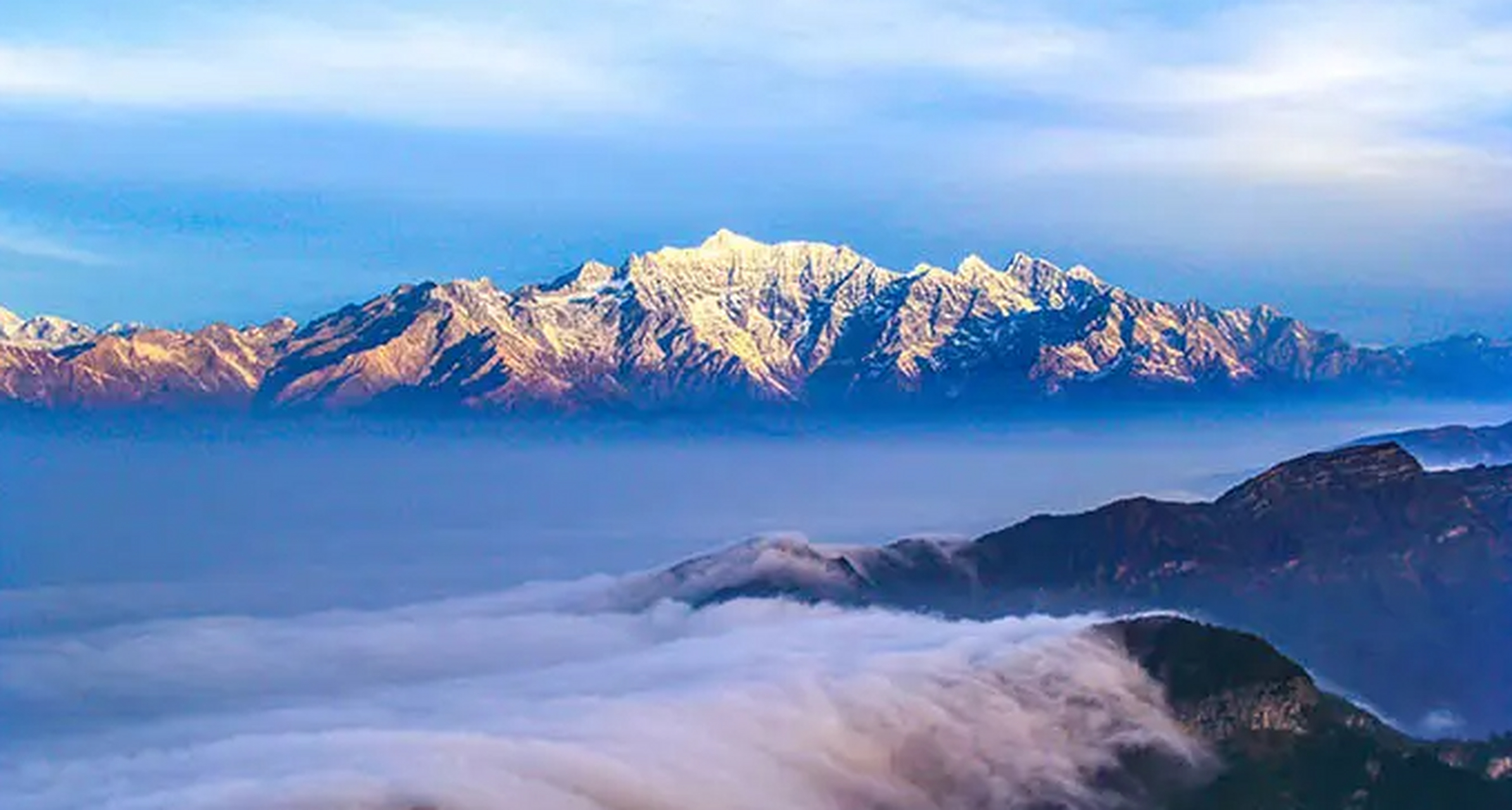 【牛背山景区经排查未发现灾情】9月5日,四川甘孜州泸定县发生6