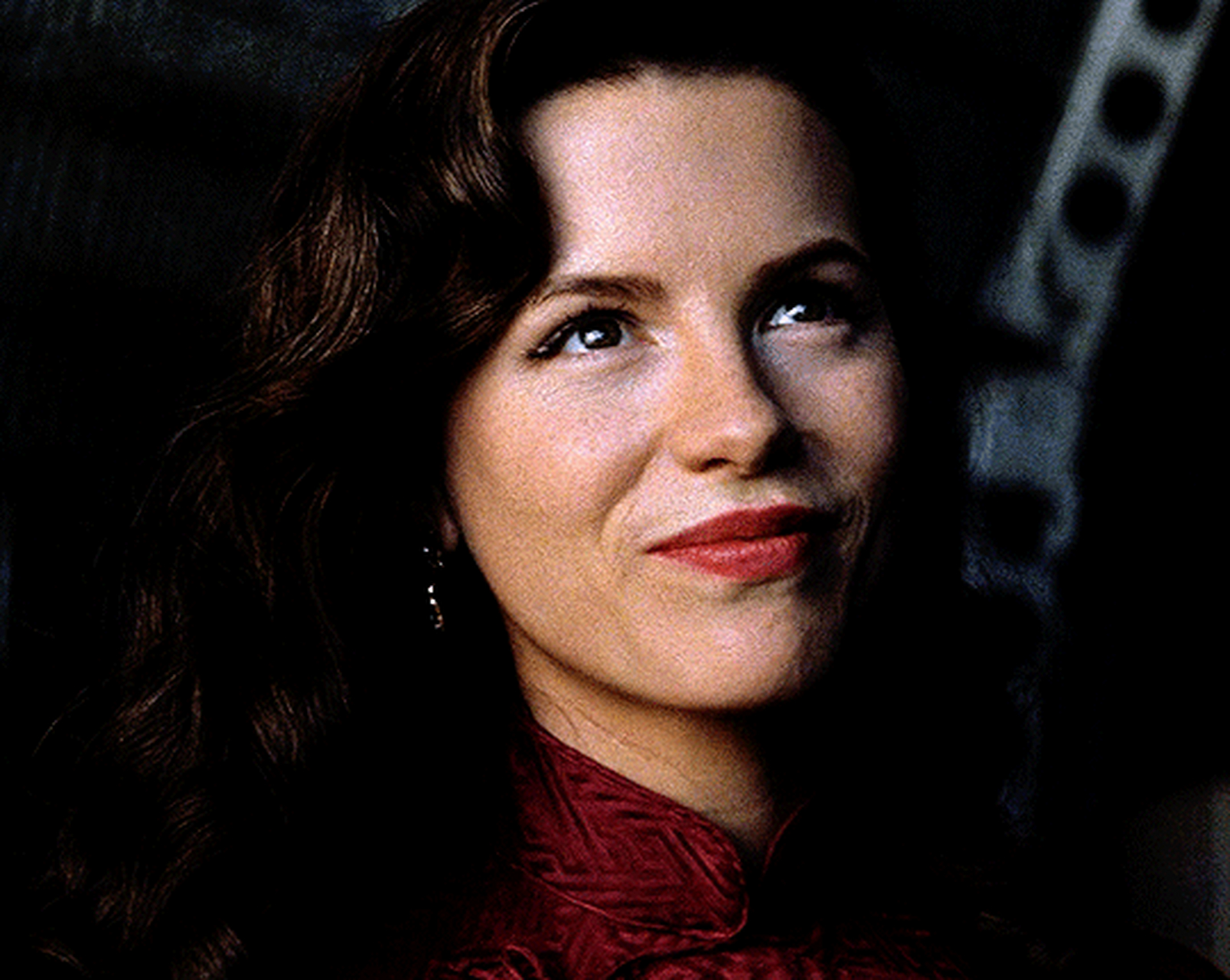 电影美图# #高分电影推荐# 2001年电影《珍珠港》里的凯特·贝金赛尔