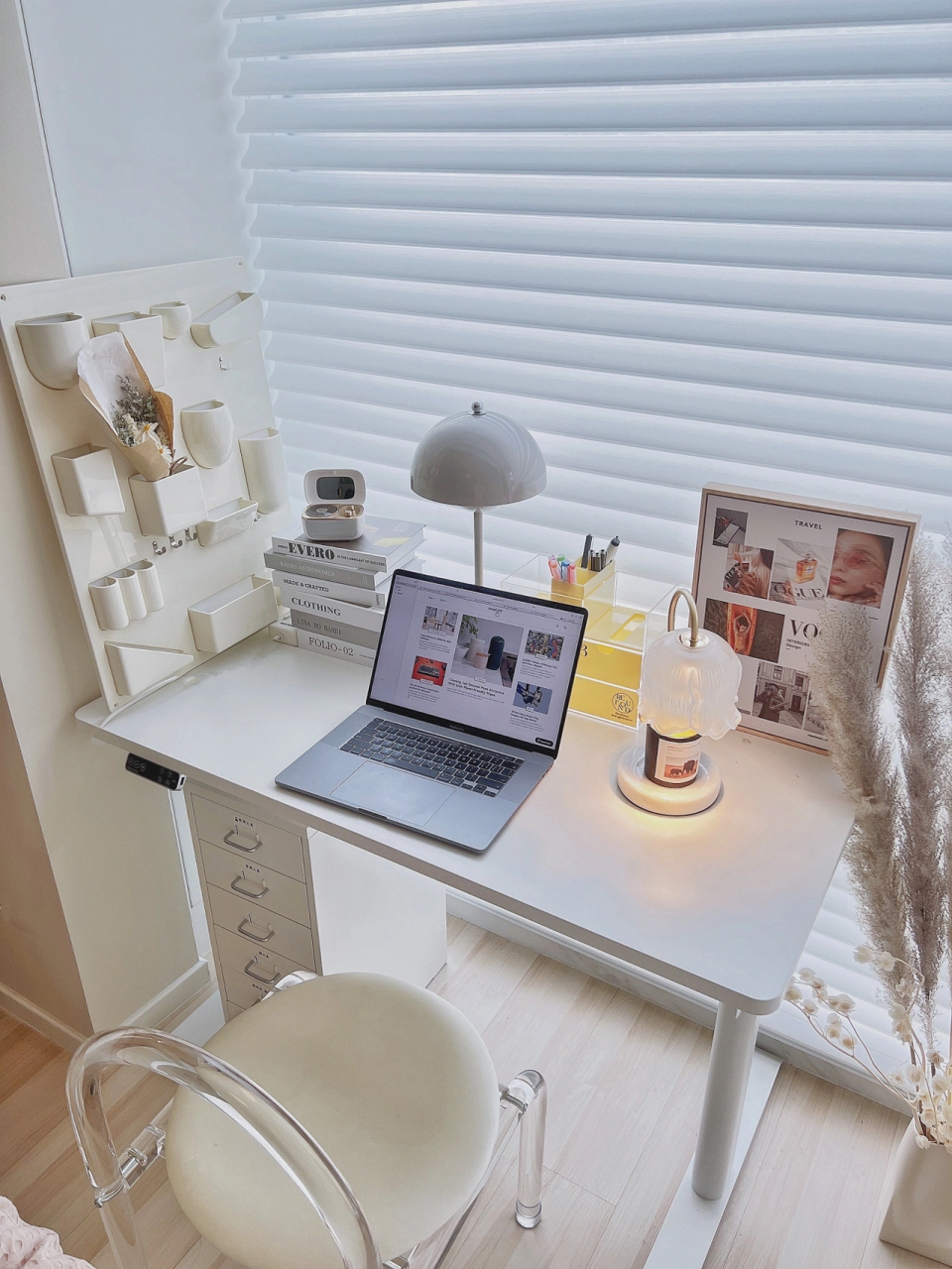 居家办公  不到1㎡也能改造出ins风书桌 入住快一年,0.6*2.