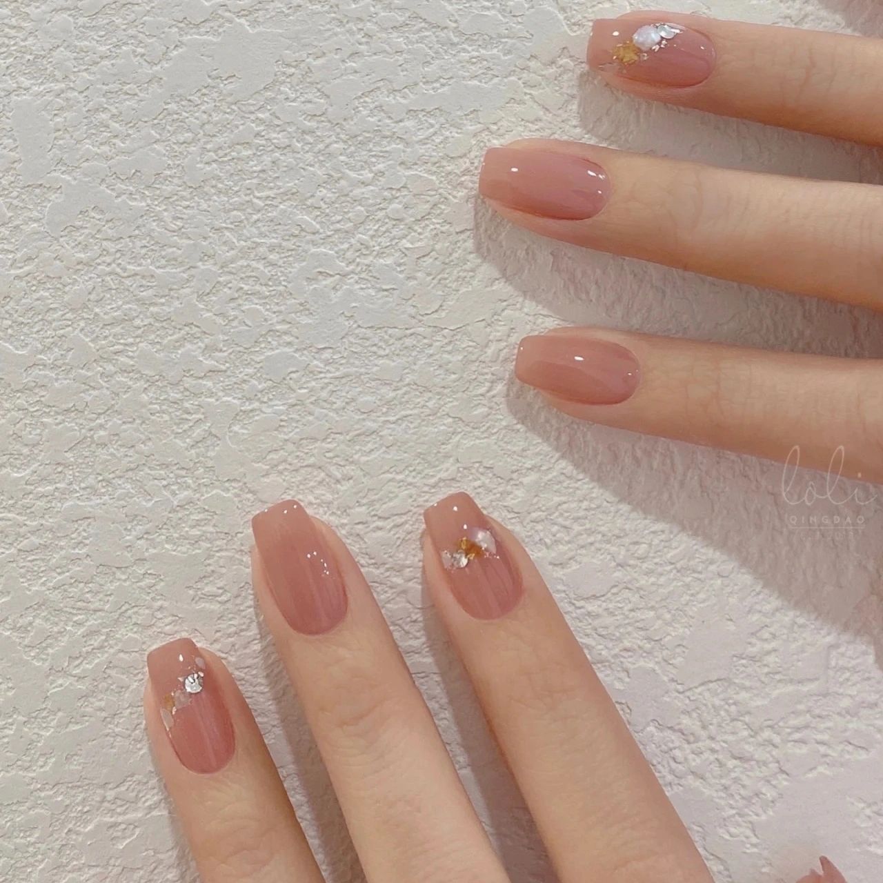 短甲美甲 初秋通勤款 一些适合初秋的短甲美甲,通勤超低调干净 #美甲