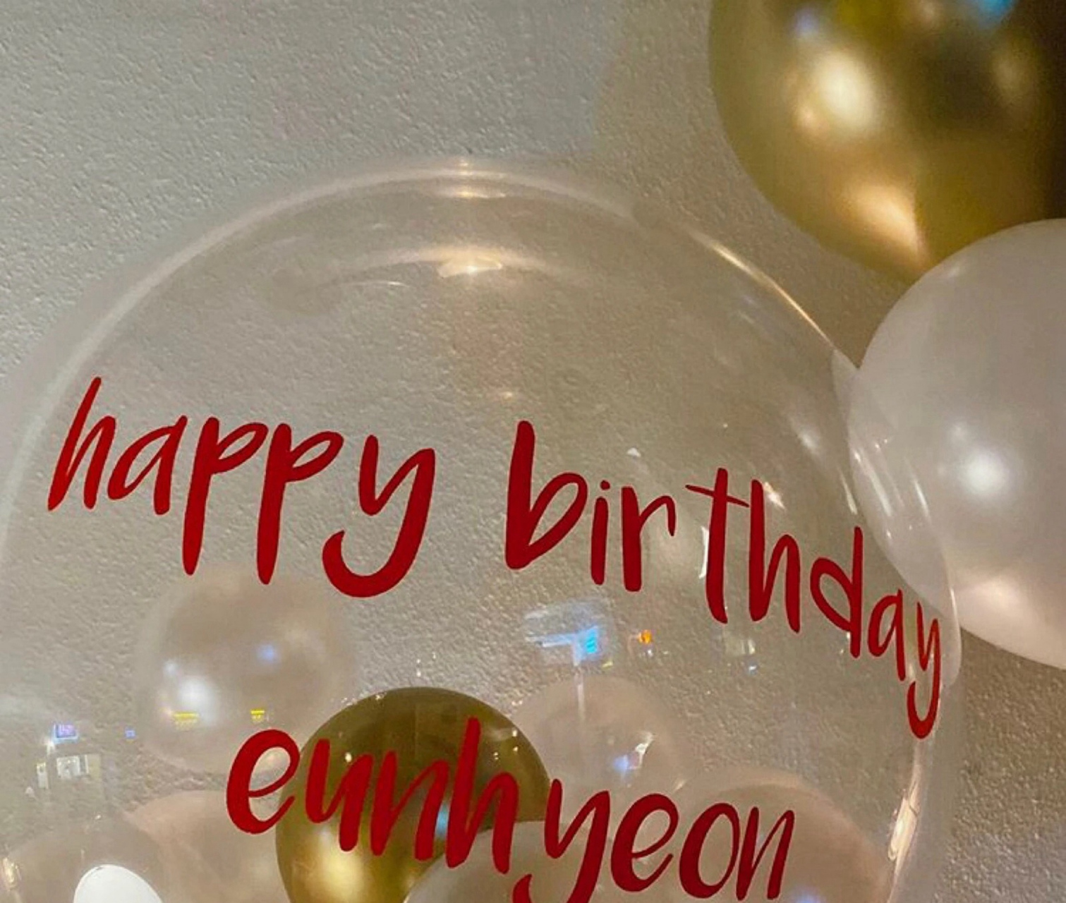 习得性无助(learned helplessness),是指通过学习形成的一种对现实的