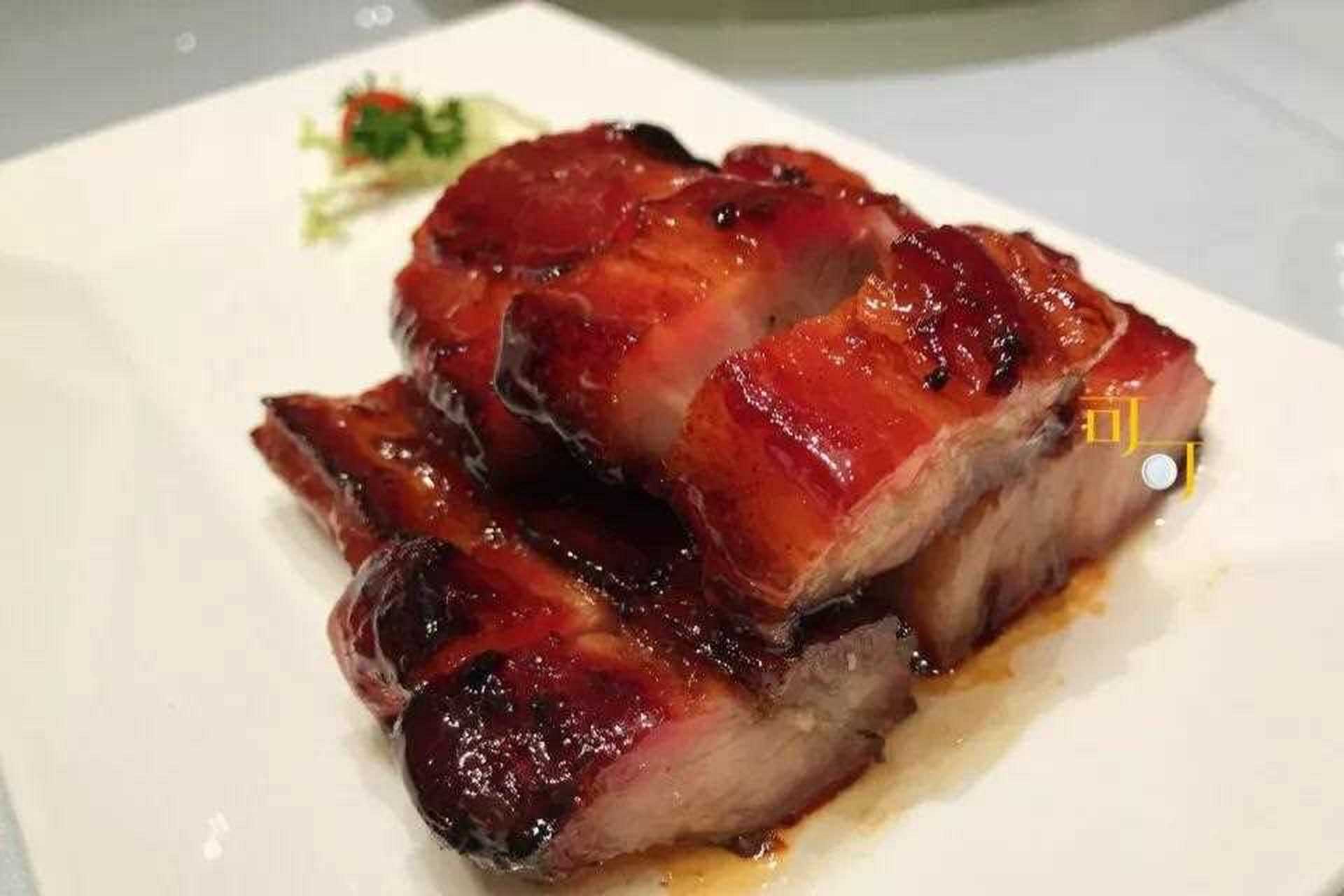 金悦轩在澳门,深圳和珠海都开了好多家分店,主营粤菜,在南宁也开了一