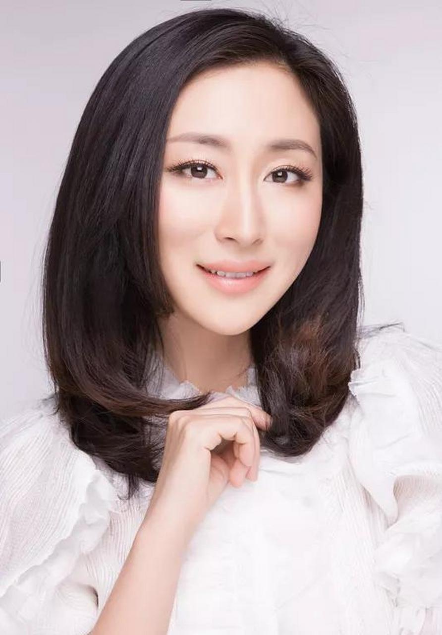 中国女演员石琳美图