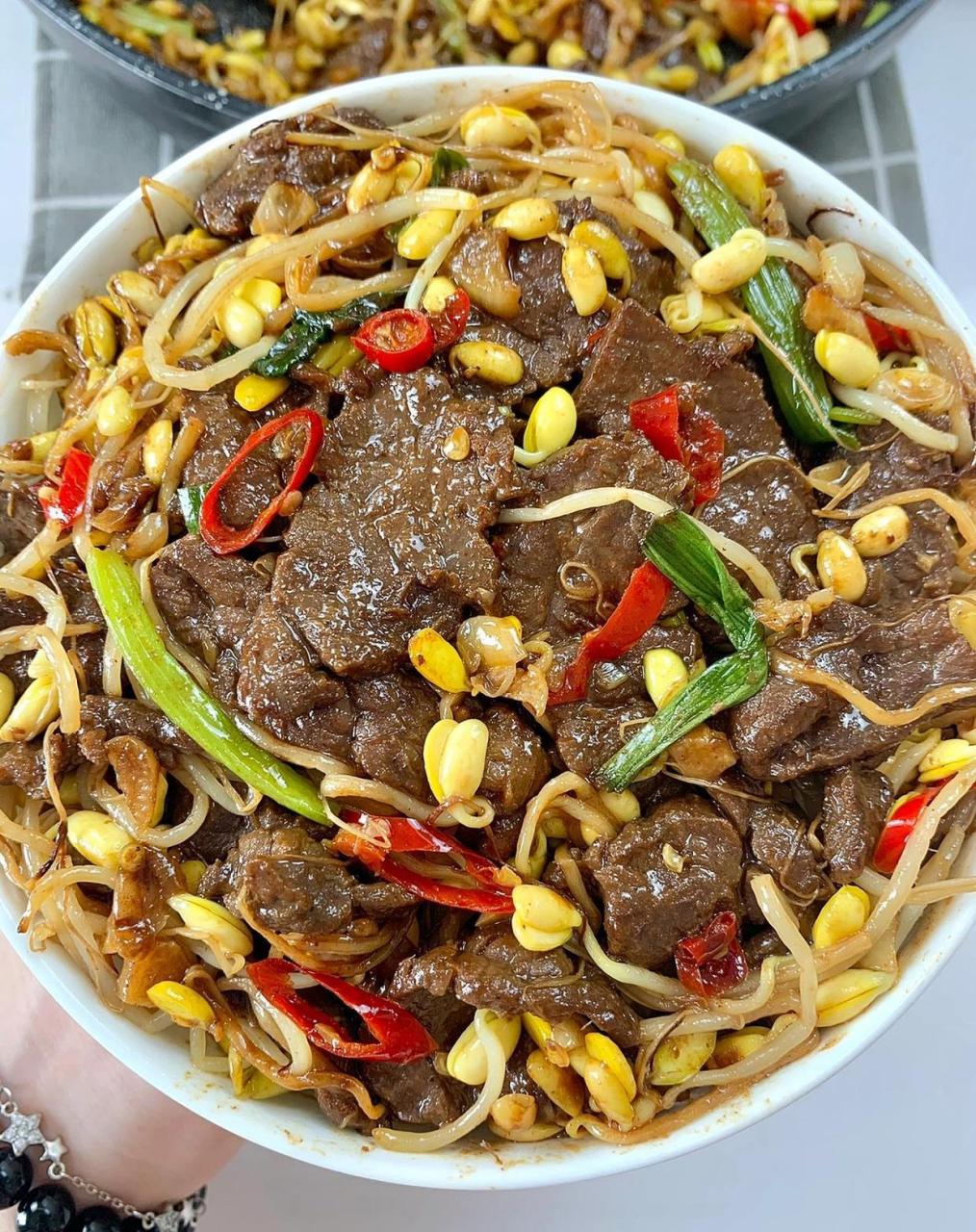 减脂餐!豆芽炒牛肉!