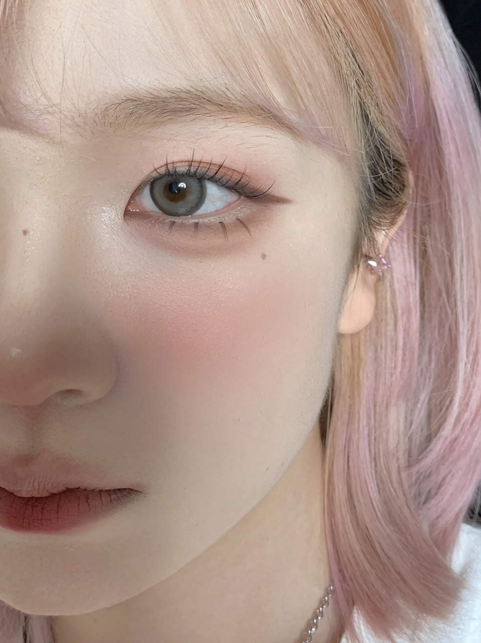 内双兔系眼妆 新手级眼睑下至画法73 早八人也画的简单版眼 睑下至!