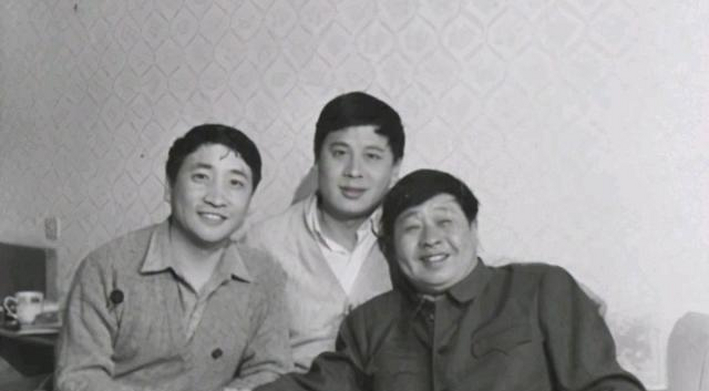在马季的相声表演生涯和郭启儒,于世猷,唐杰忠,赵炎等人搭档.