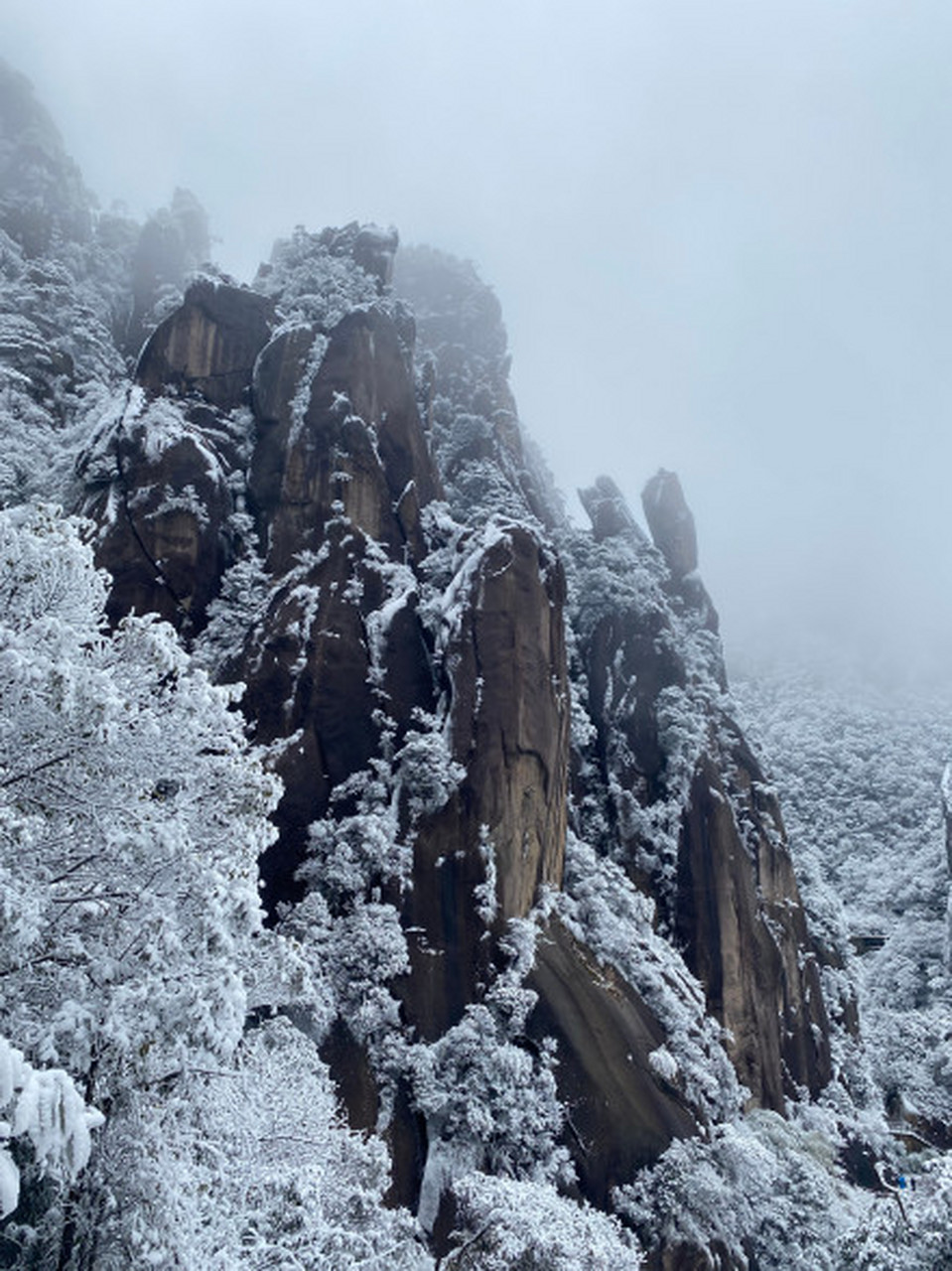 三清山下雪图片