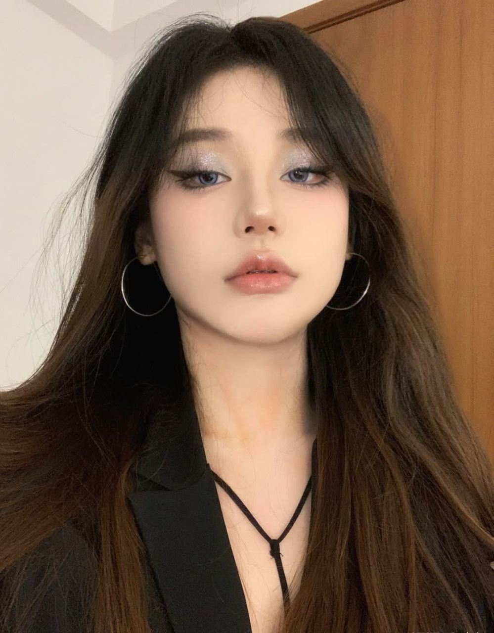 倍大眼|小钻石,小烟熏,禁欲系,高冷学姐化妆教学   哇,这个妆容是