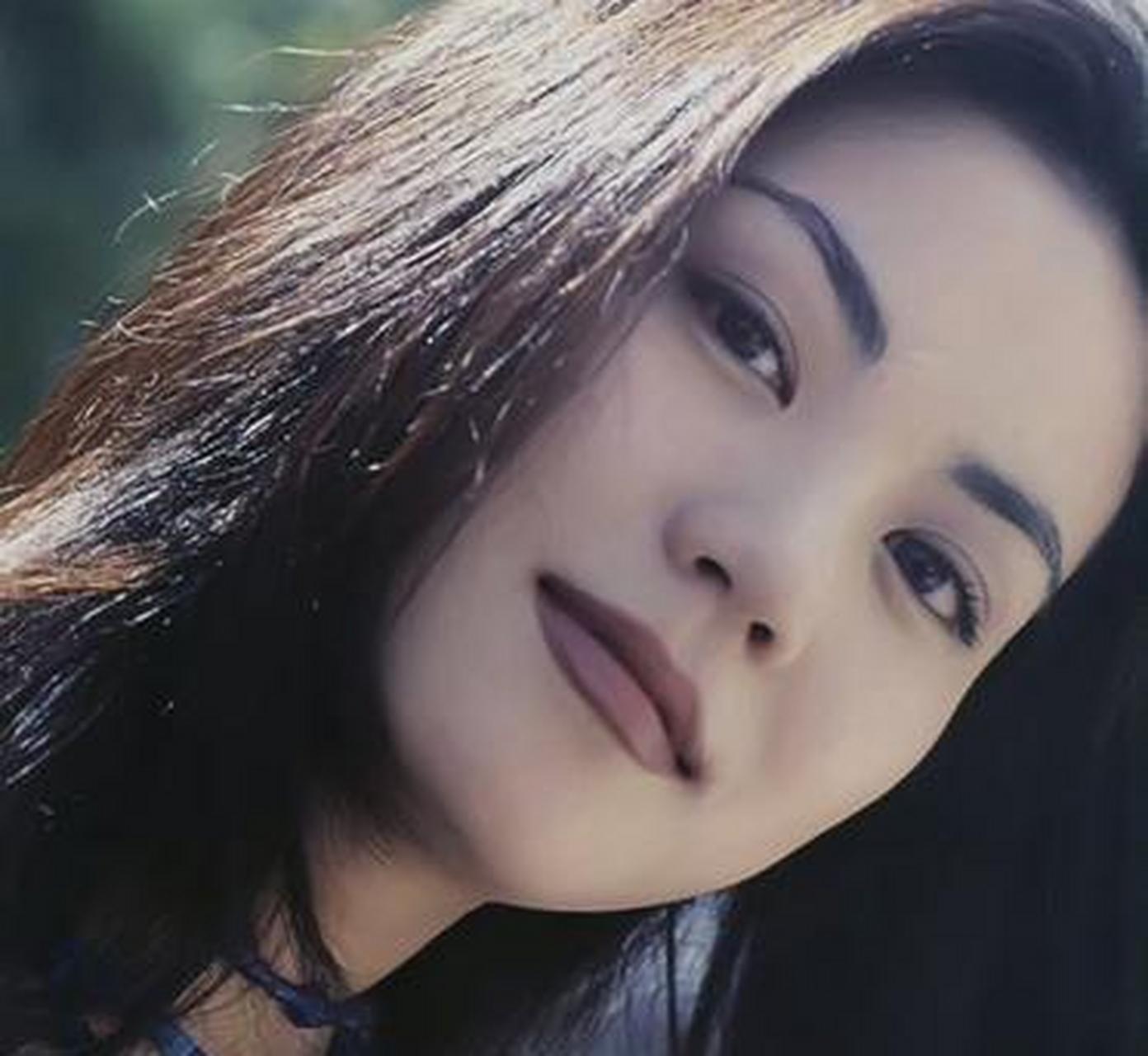 王菲
