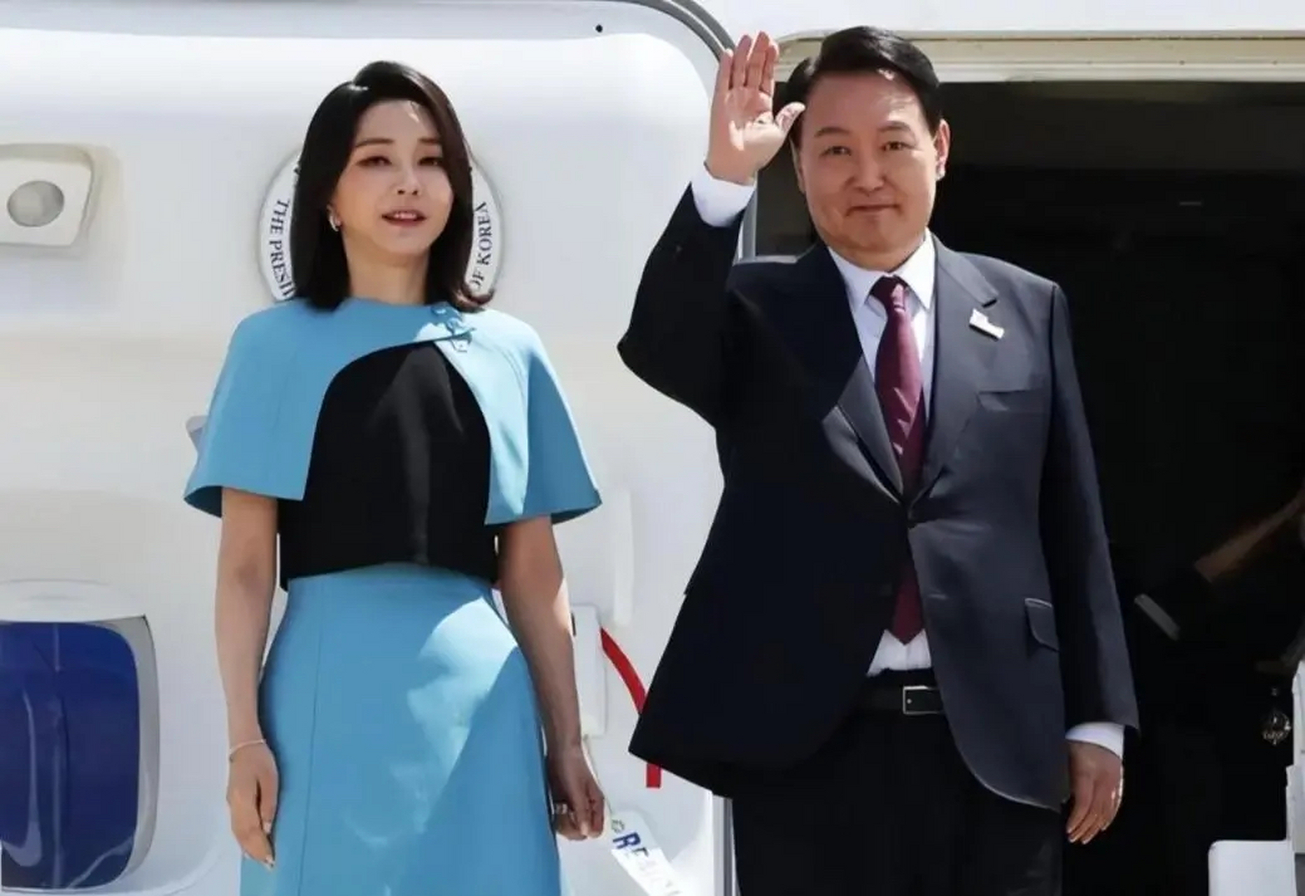 太惊艳了,韩国总统夫人每次出场都惊艳无比!